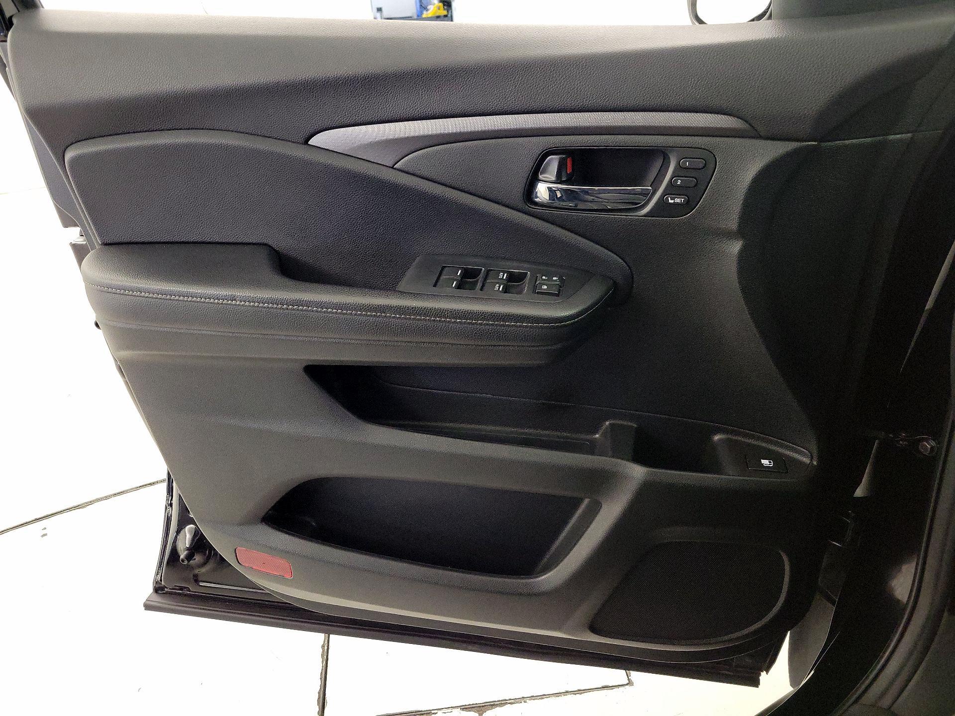 Thumbnail: 2023 Honda Ridgeline - 12