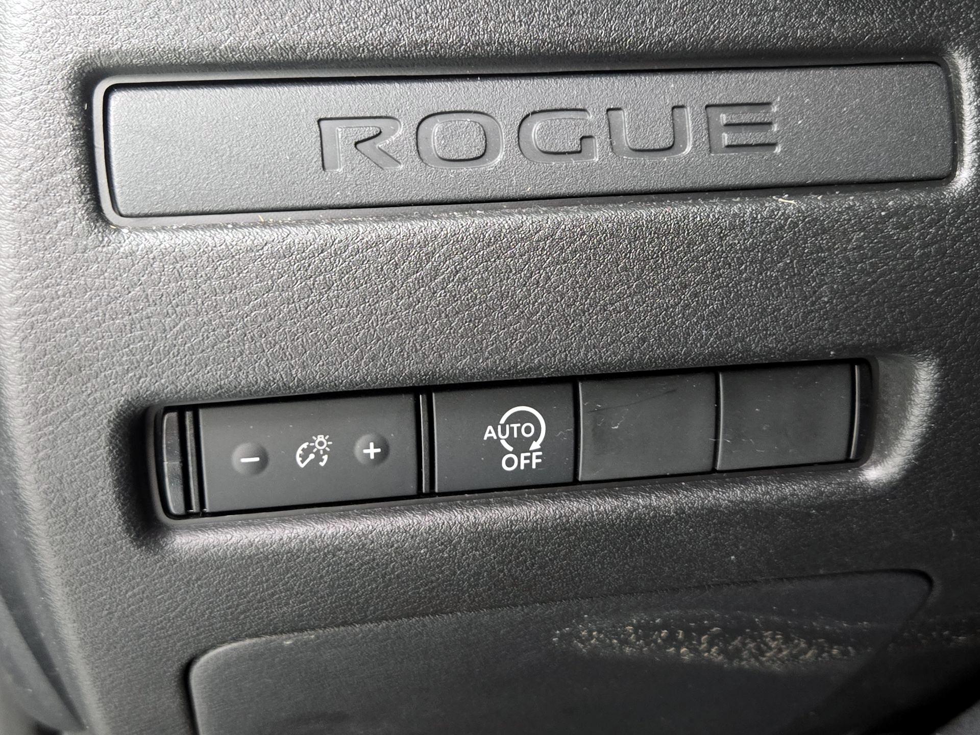 Thumbnail: 2023 Nissan Rogue - 13