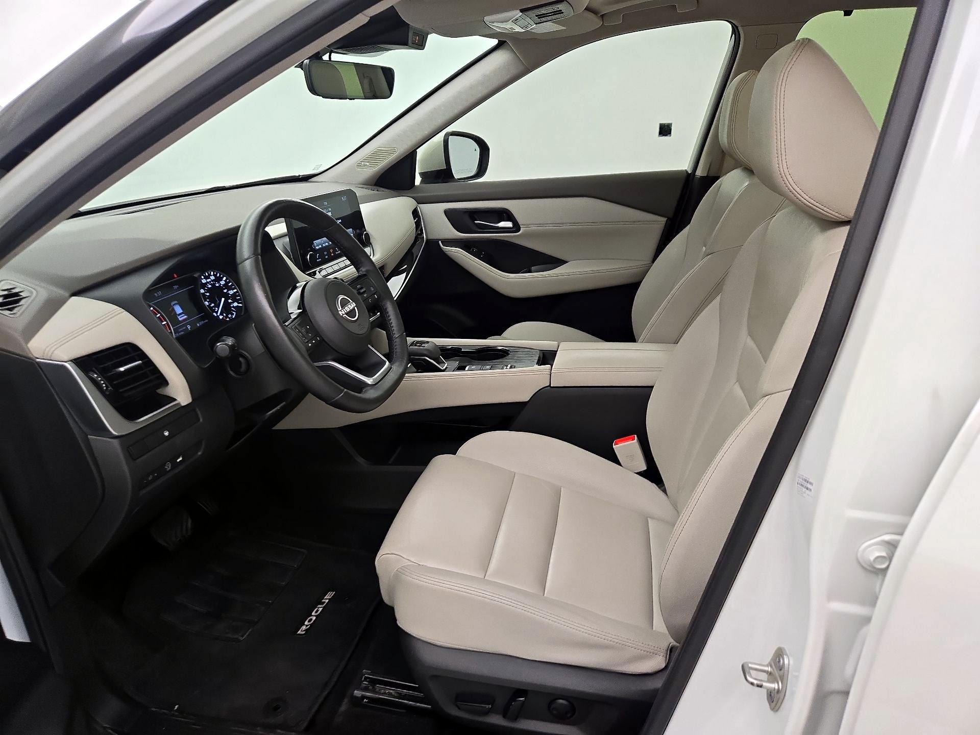 Thumbnail: 2023 Nissan Rogue - 11