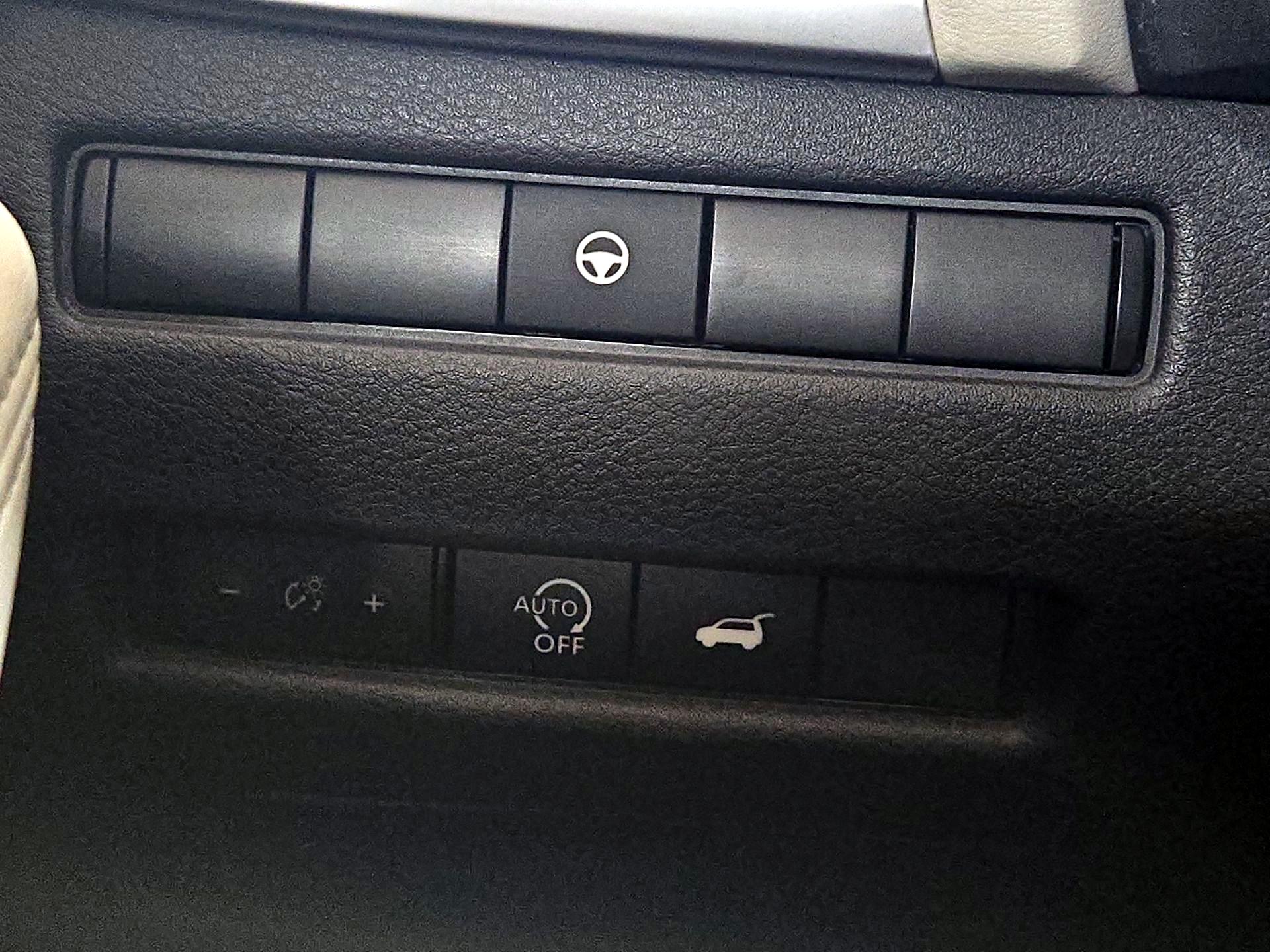 Thumbnail: 2023 Nissan Rogue - 13