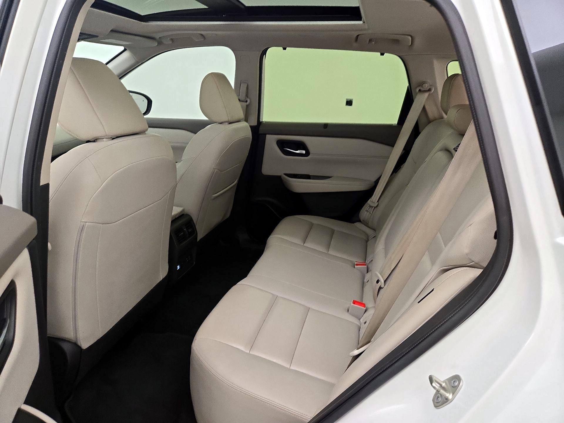 Thumbnail: 2023 Nissan Rogue - 20