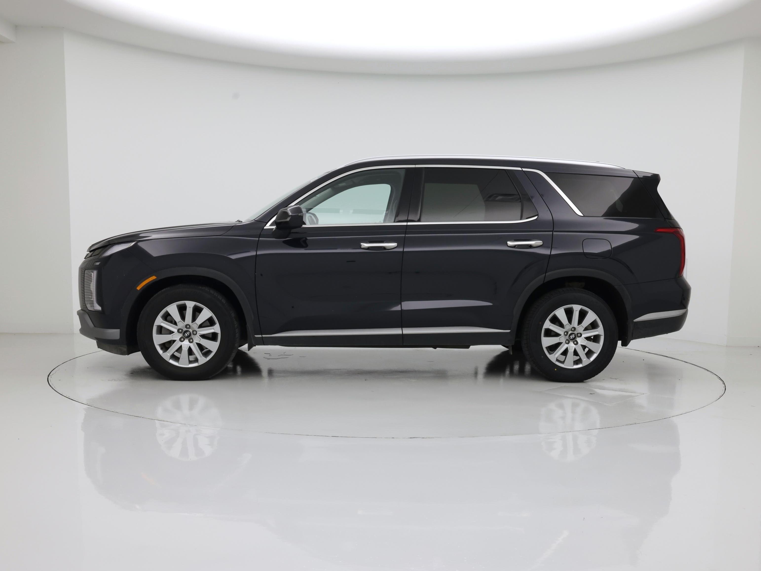 Thumbnail: 2023 Hyundai Palisade - 3