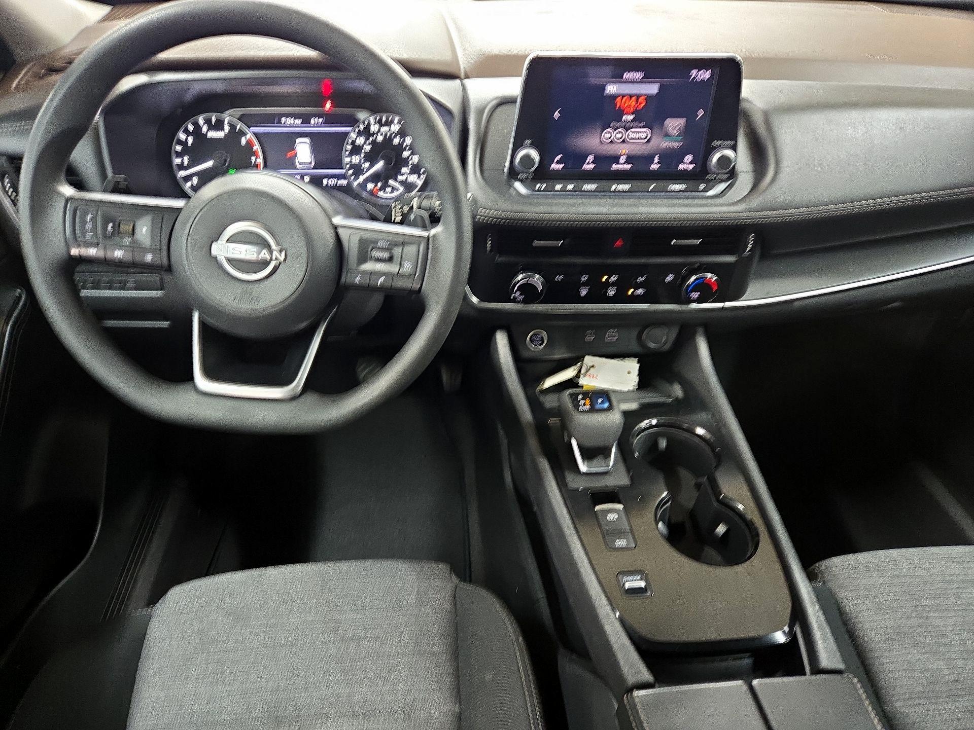 Thumbnail: 2022 Nissan Rogue - 9