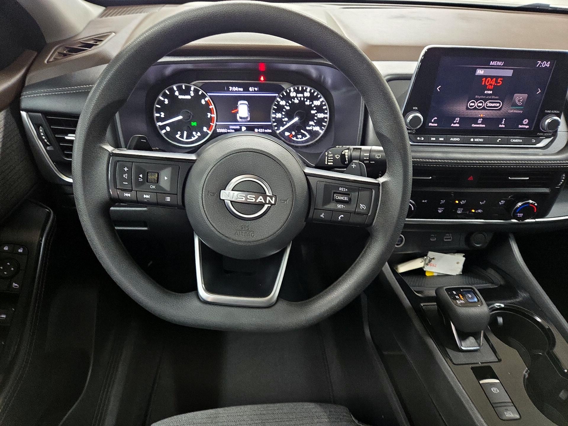 Thumbnail: 2022 Nissan Rogue - 10