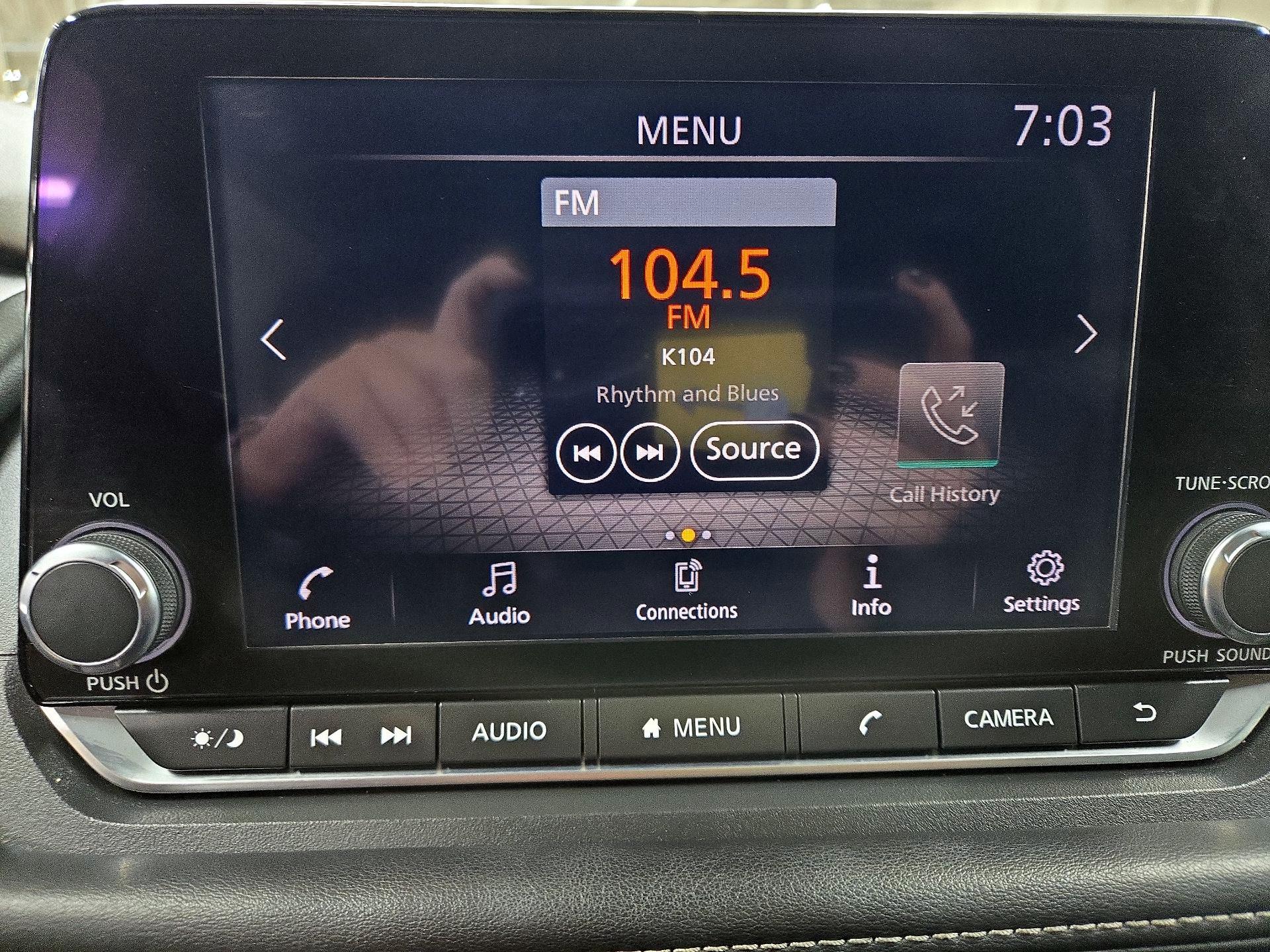 Thumbnail: 2022 Nissan Rogue - 14