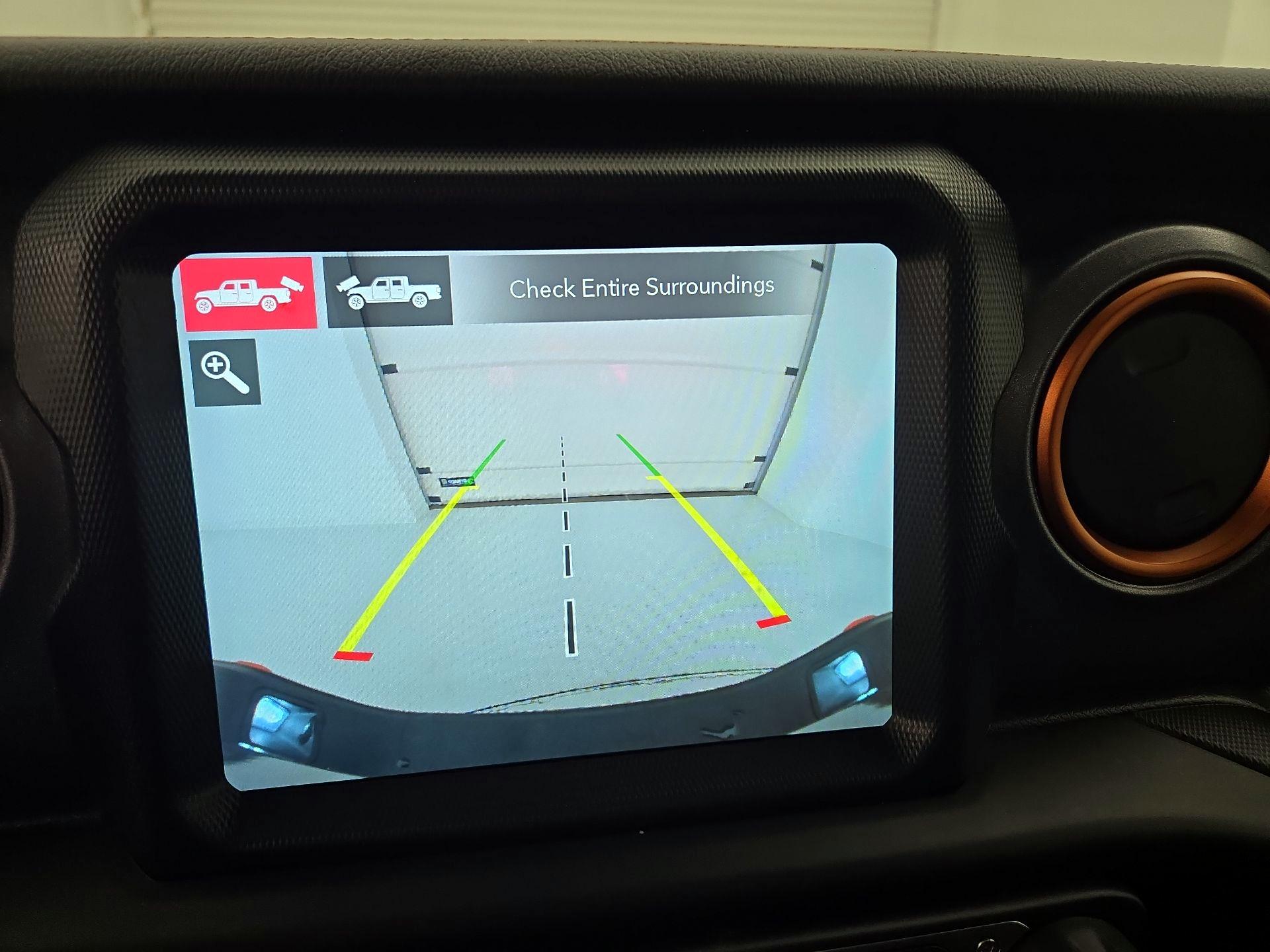 Thumbnail: 2021 Jeep Gladiator - 14