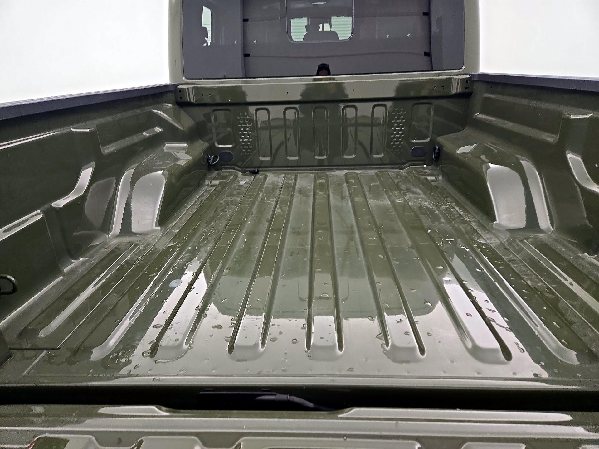 Thumbnail: 2021 Jeep Gladiator - 20