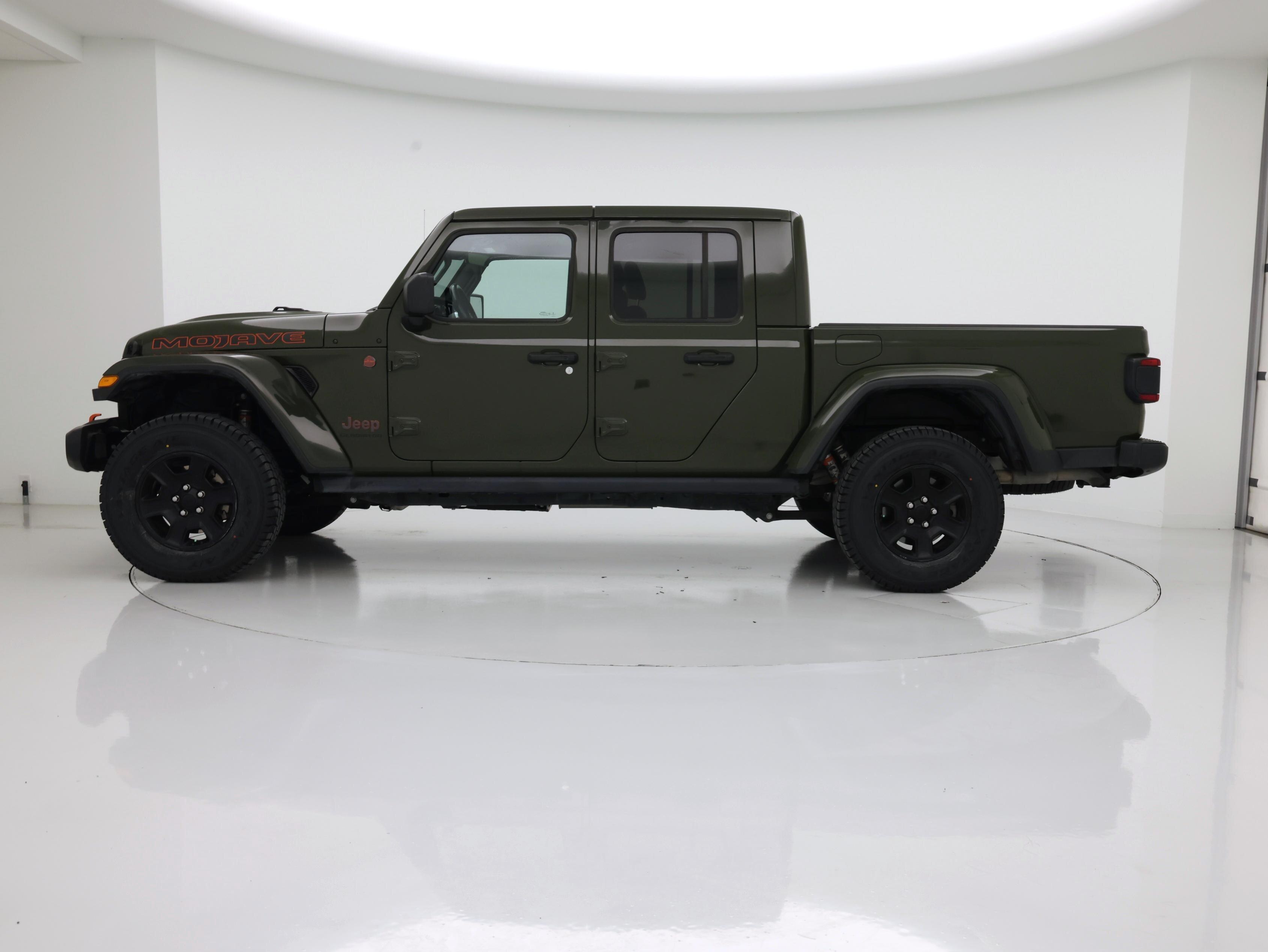 Thumbnail: 2021 Jeep Gladiator - 3