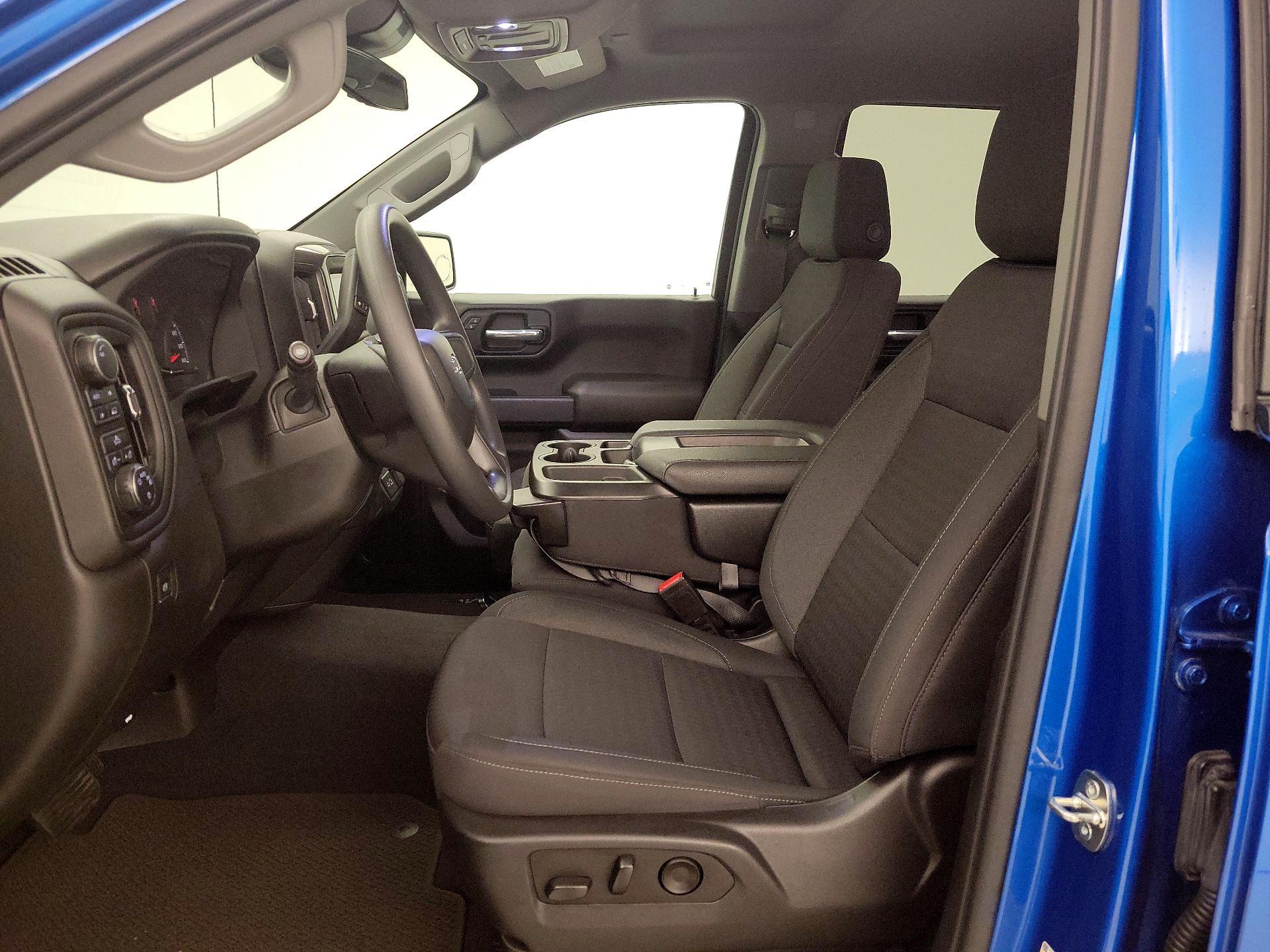Thumbnail: 2023 Chevrolet Silverado 1500 - 11