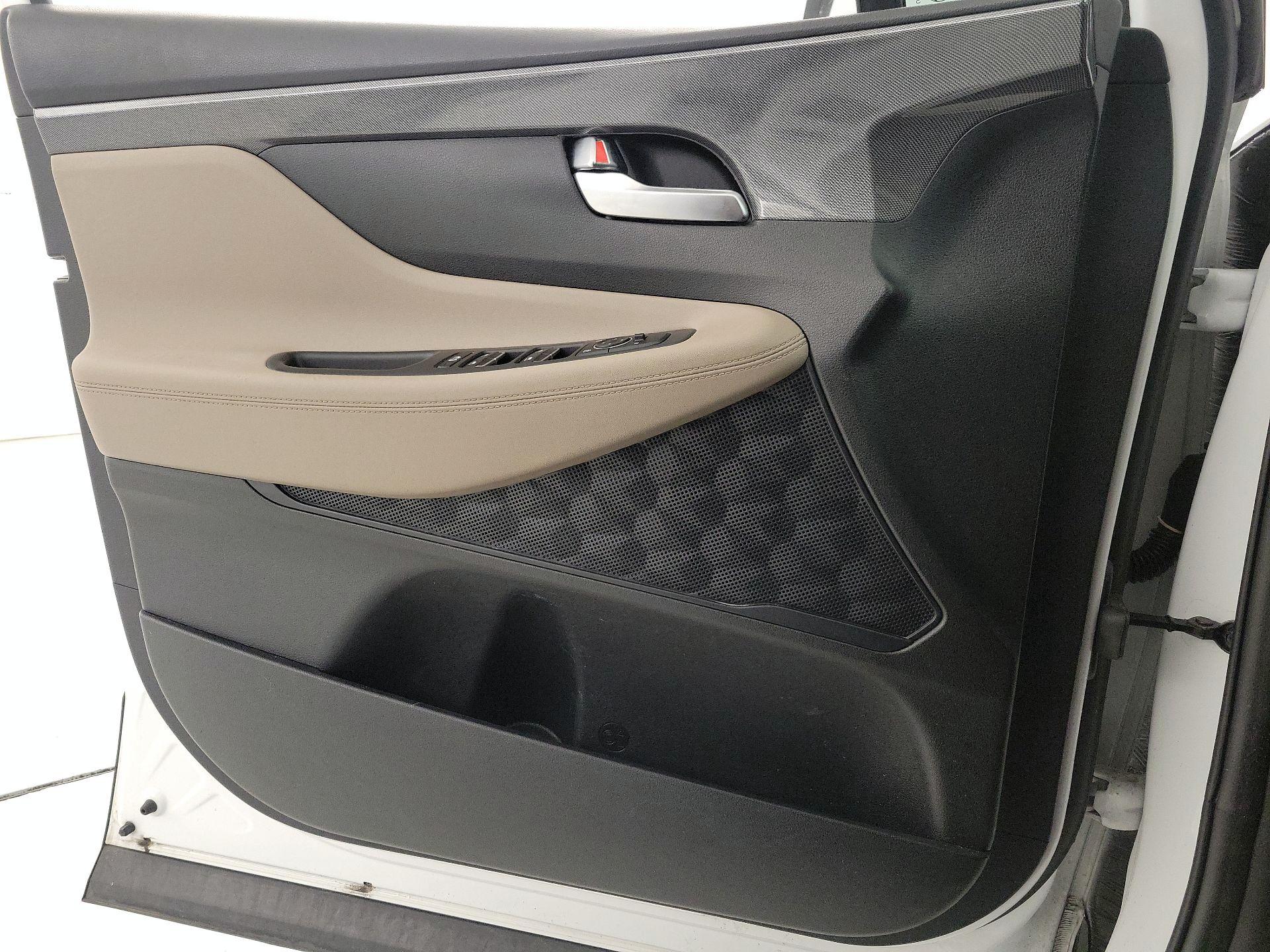 Thumbnail: 2023 Hyundai Santa Fe - 12