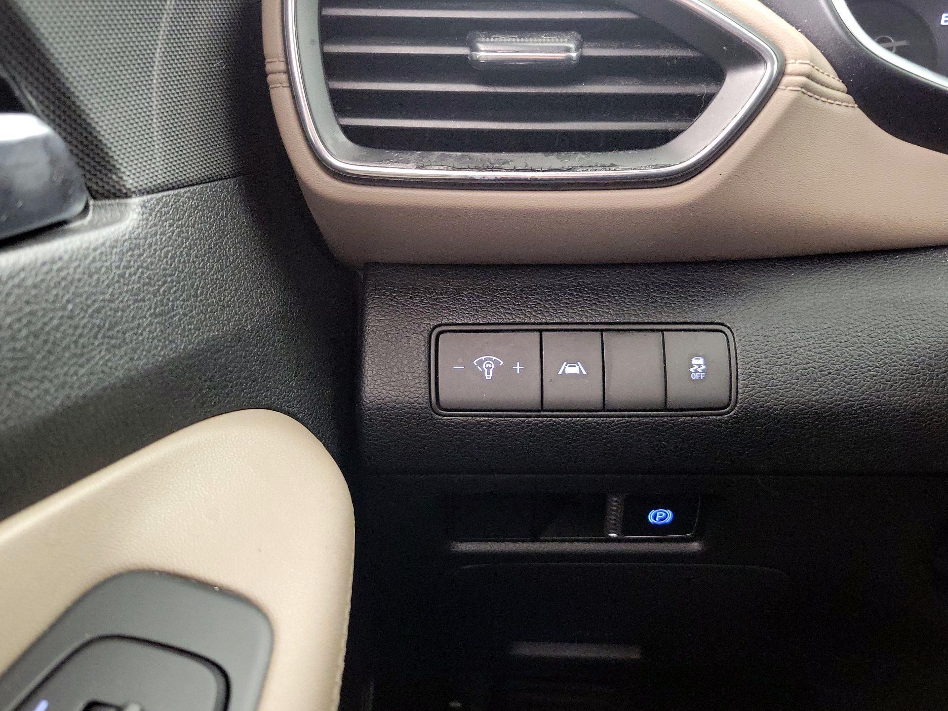 Thumbnail: 2023 Hyundai Santa Fe - 13