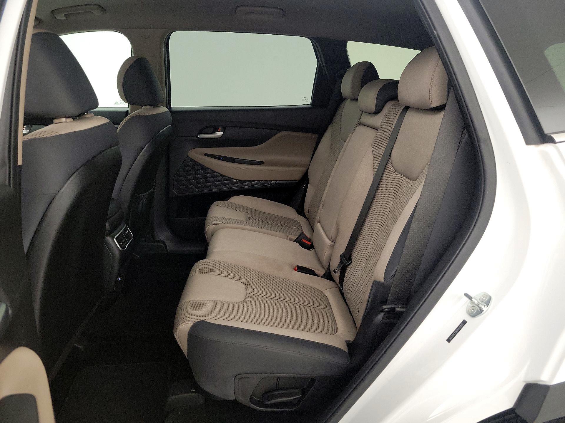 Thumbnail: 2023 Hyundai Santa Fe - 18