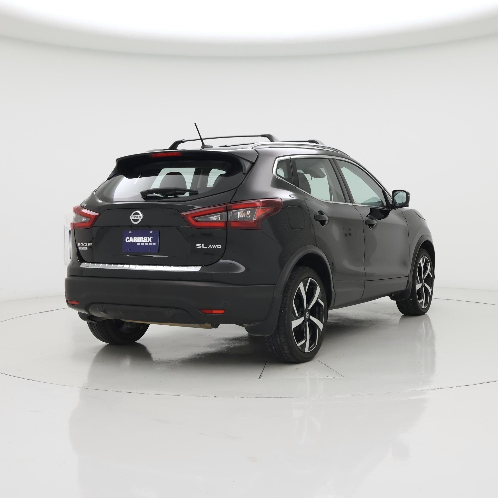 Thumbnail: 2022 Nissan Rogue Sport - 8