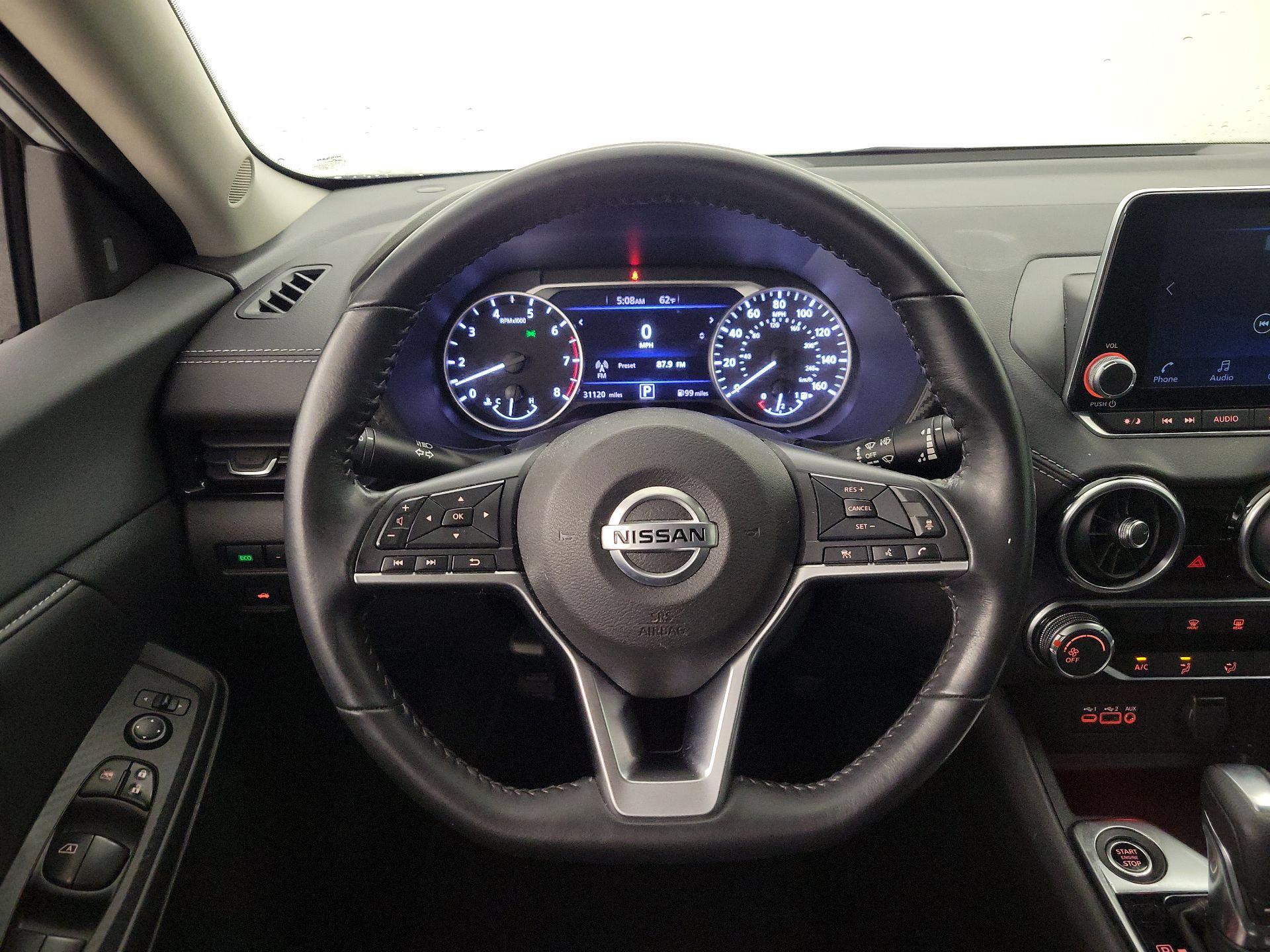 Thumbnail: 2022 Nissan Sentra - 10