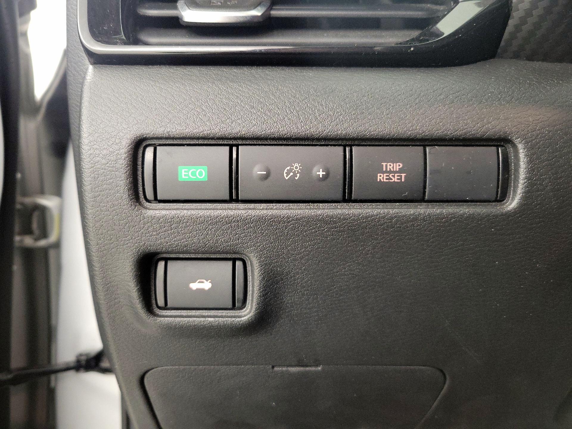 Thumbnail: 2022 Nissan Sentra - 13