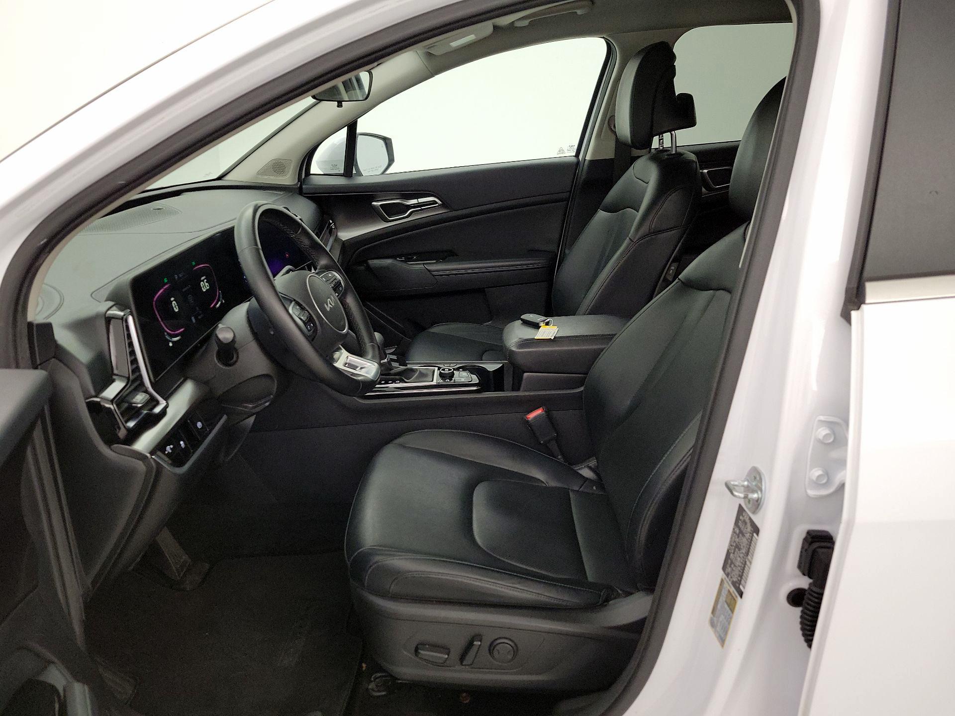 Thumbnail: 2023 Kia Sportage - 11