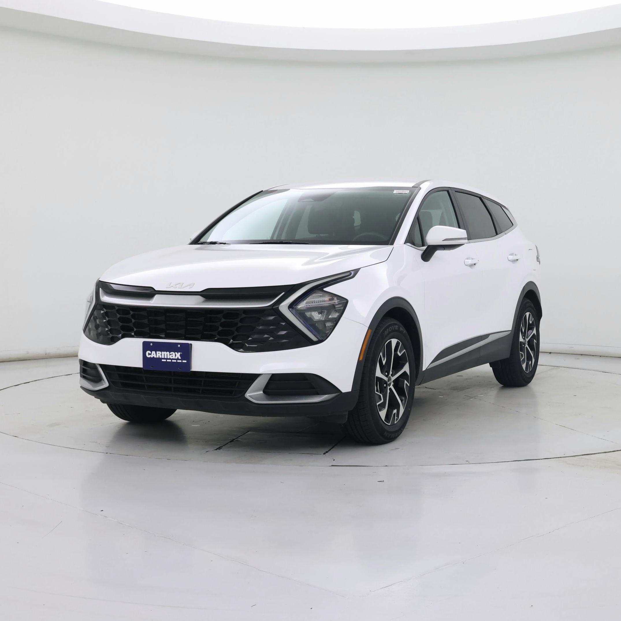 Thumbnail: 2023 Kia Sportage - 4