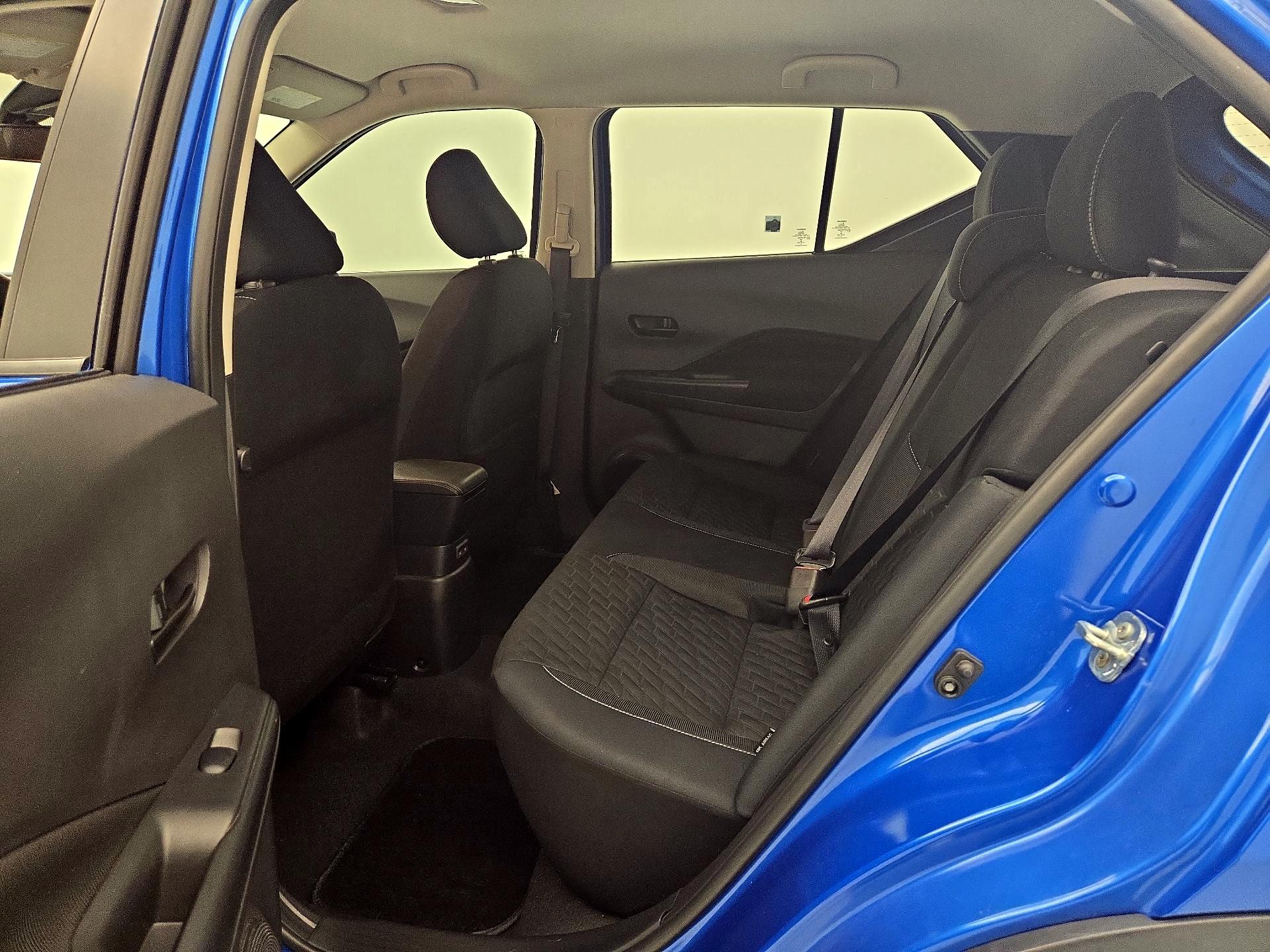 Thumbnail: 2021 Nissan Kicks - 19