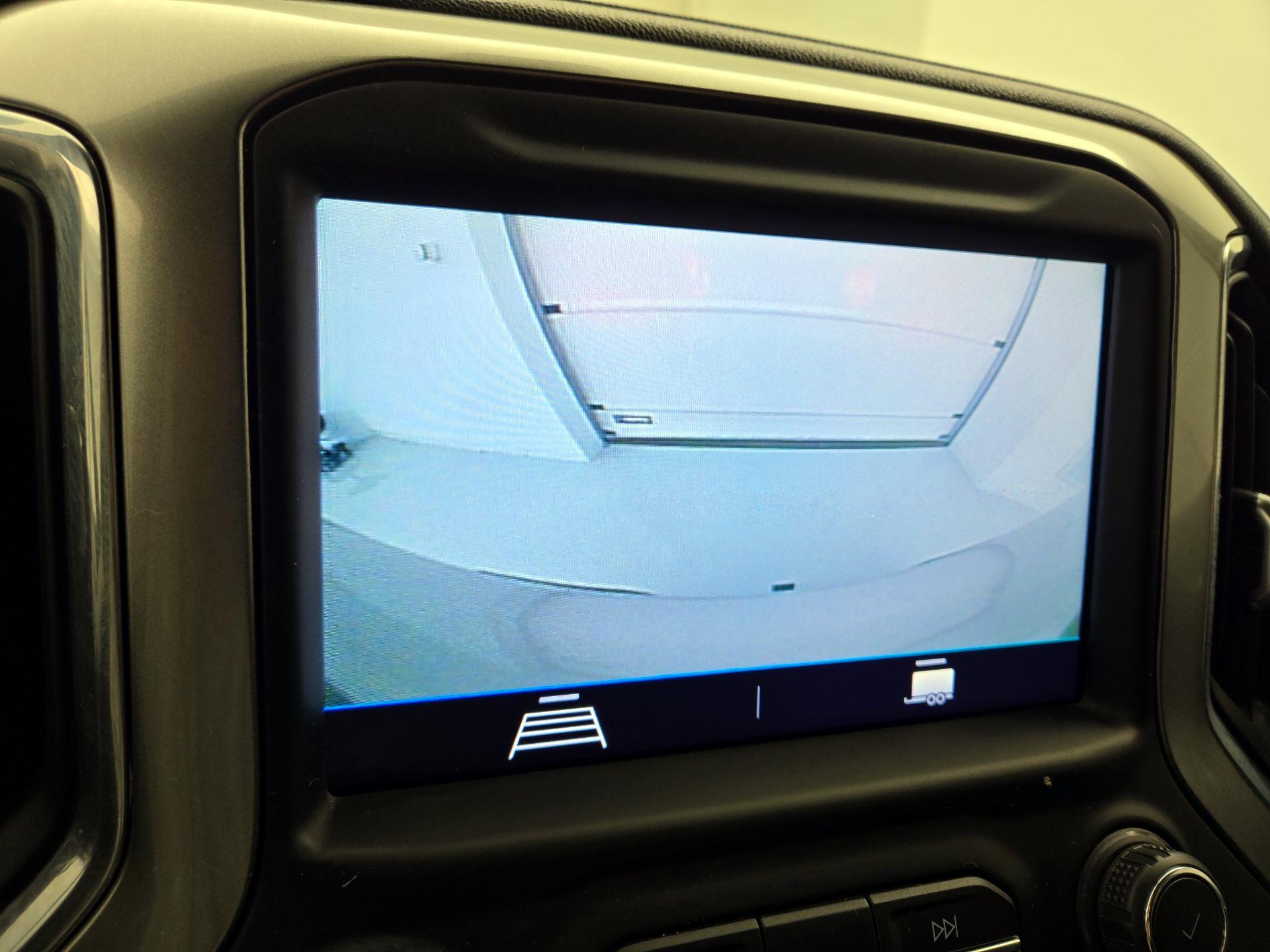 Thumbnail: 2020 Chevrolet Silverado 1500 - 14