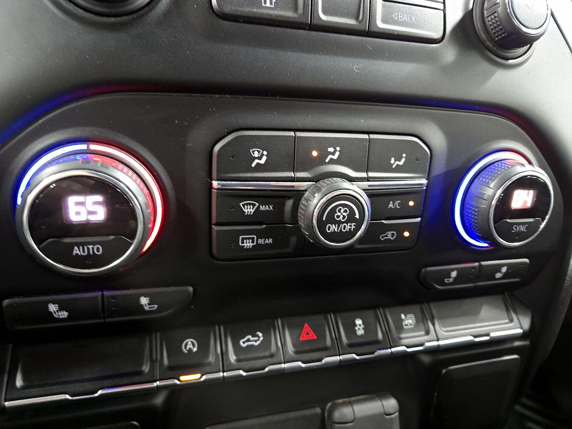 Thumbnail: 2020 Chevrolet Silverado 1500 - 16