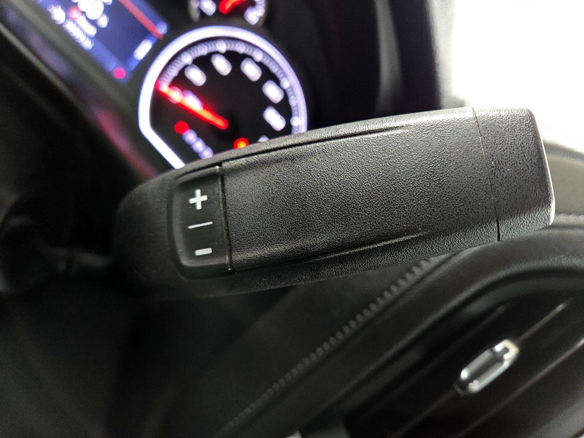 Thumbnail: 2020 Chevrolet Silverado 1500 - 17