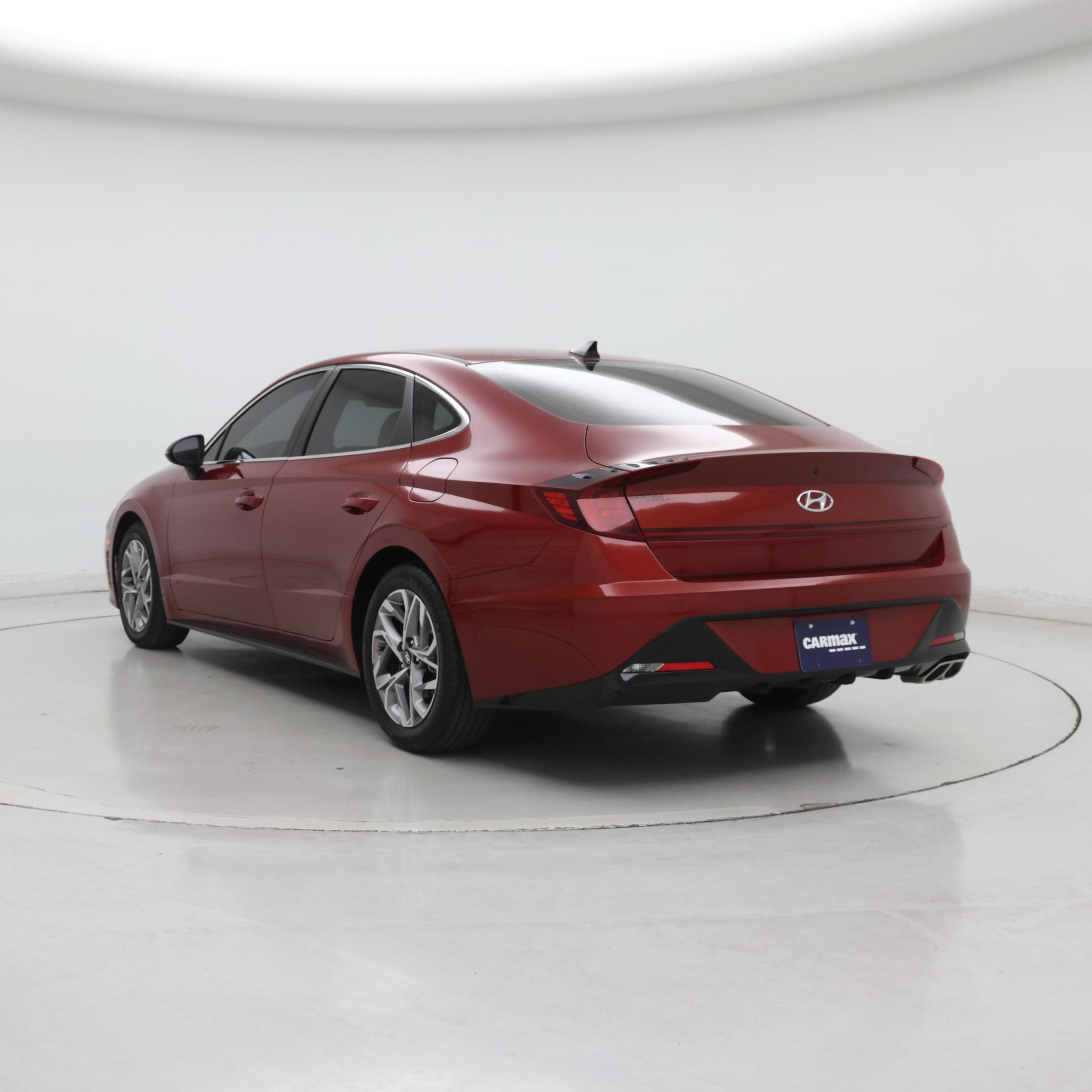 Thumbnail: 2023 Hyundai Sonata - 2