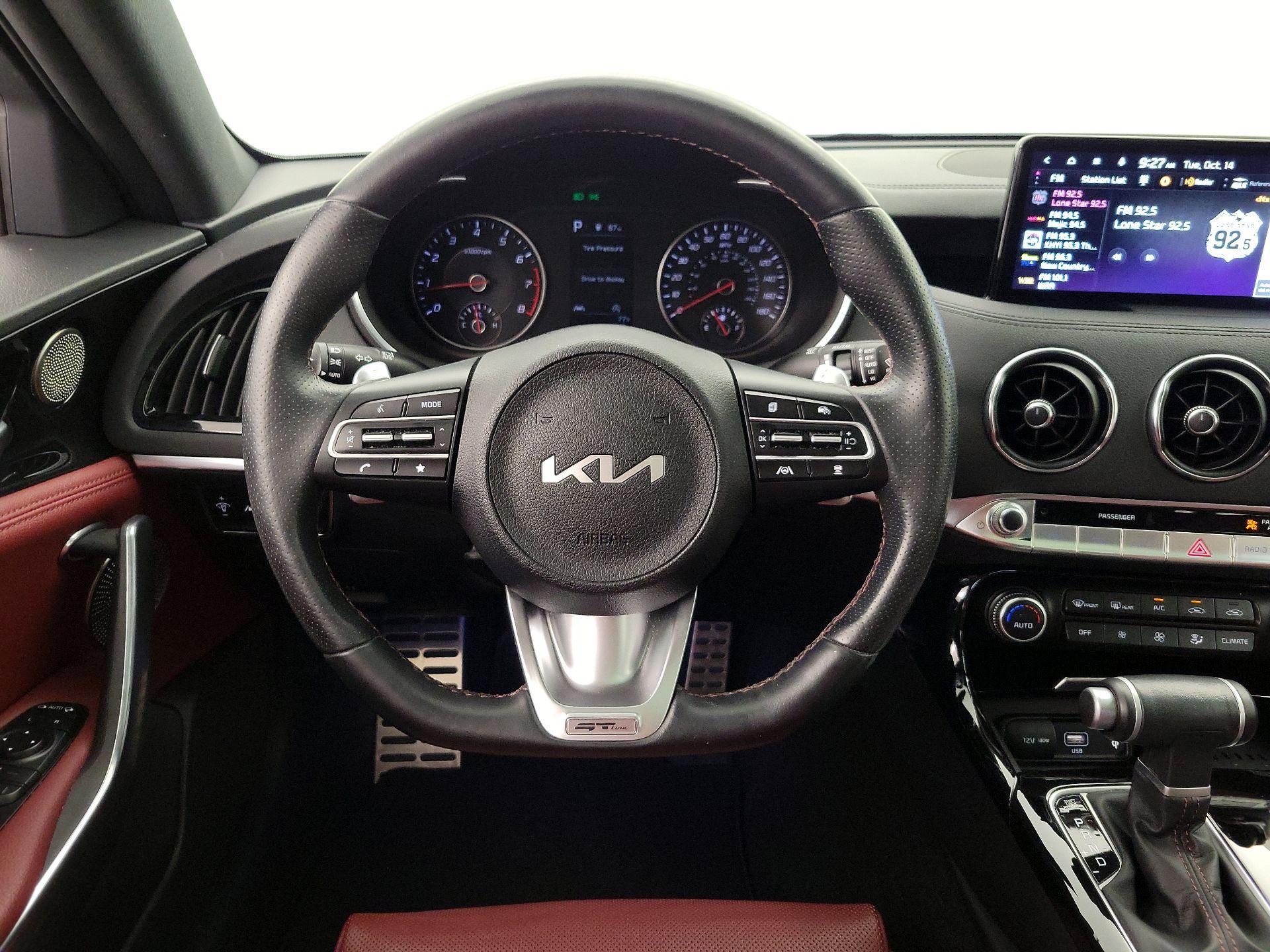 Thumbnail: 2023 Kia Stinger - 10