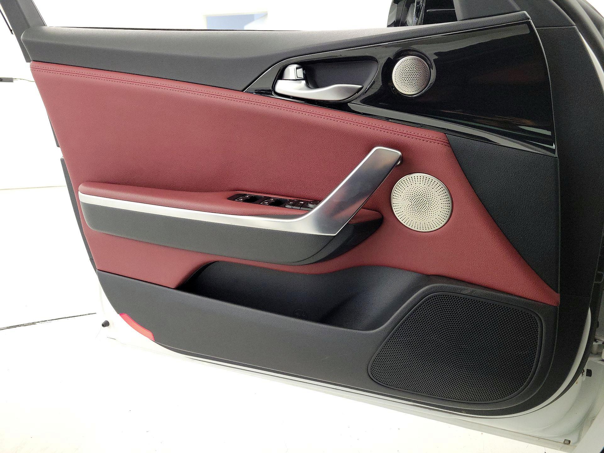 Thumbnail: 2023 Kia Stinger - 12