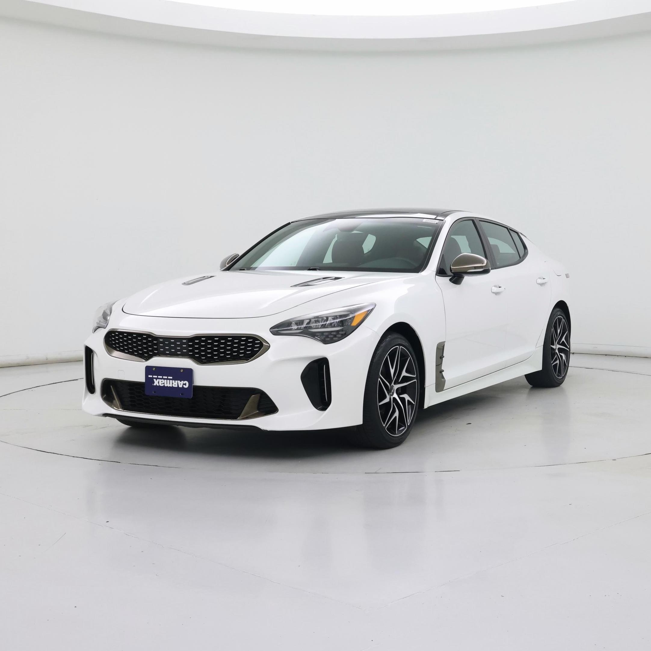 Thumbnail: 2023 Kia Stinger - 4