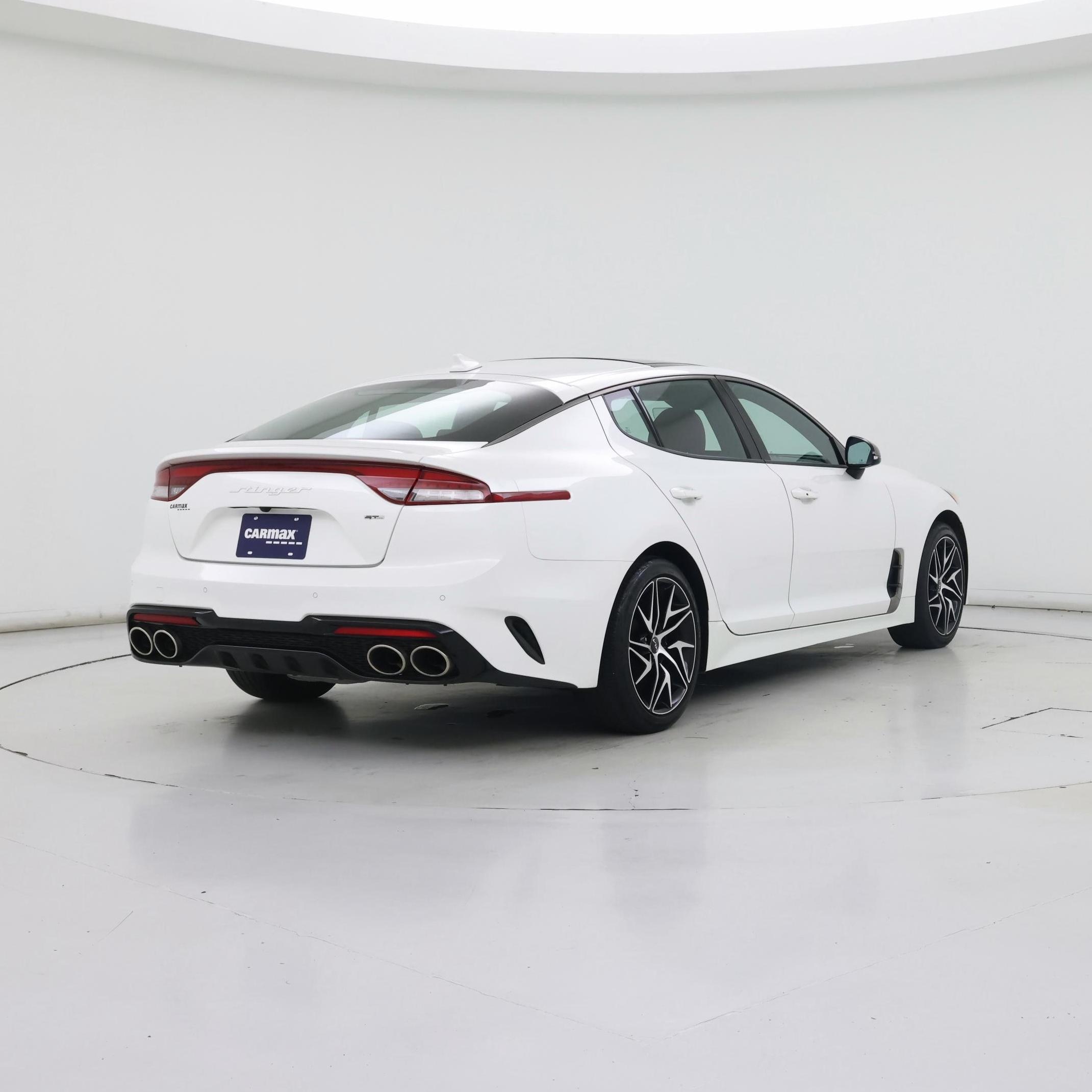 Thumbnail: 2023 Kia Stinger - 8