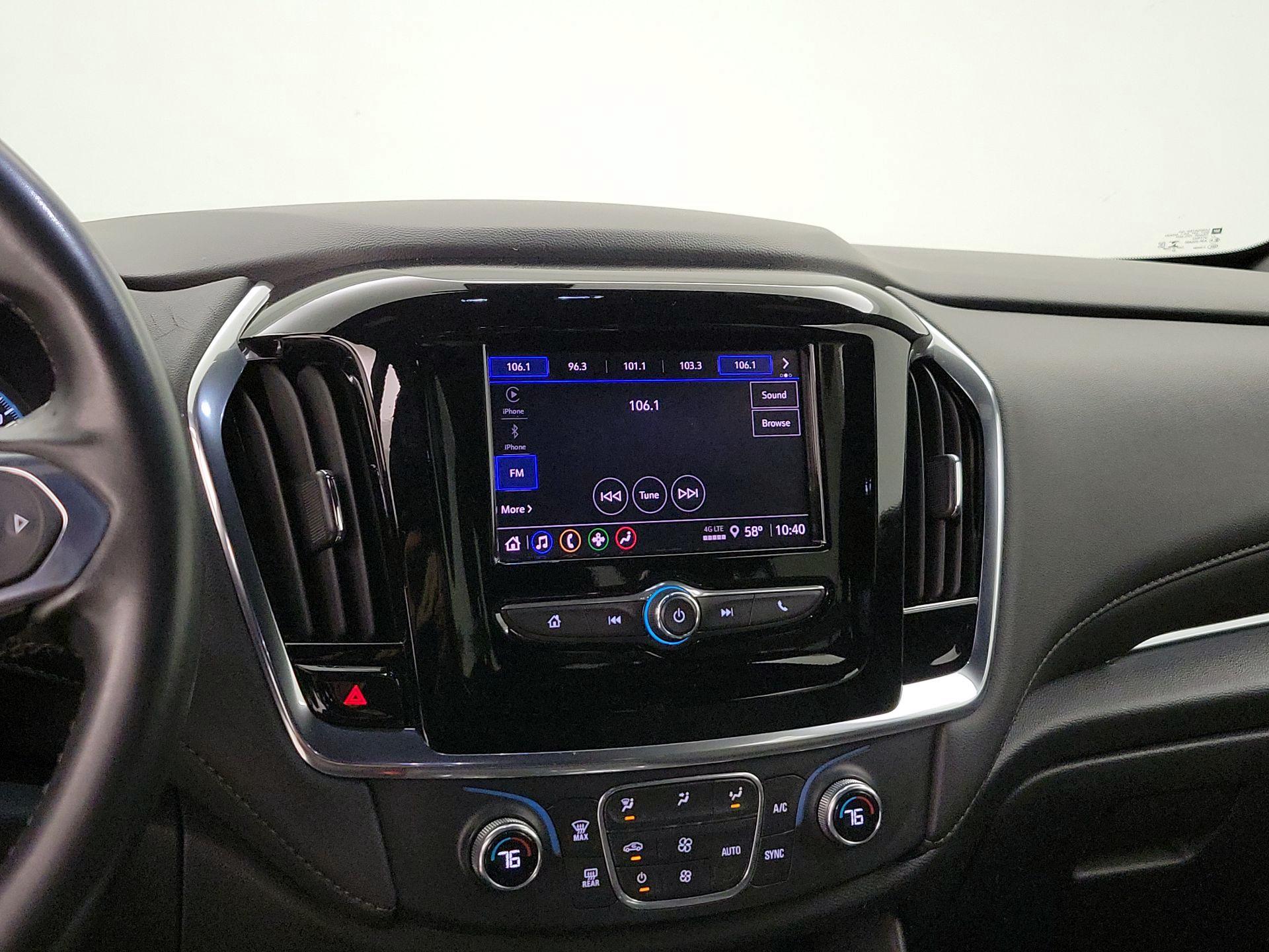 Thumbnail: 2023 Chevrolet Traverse - 15