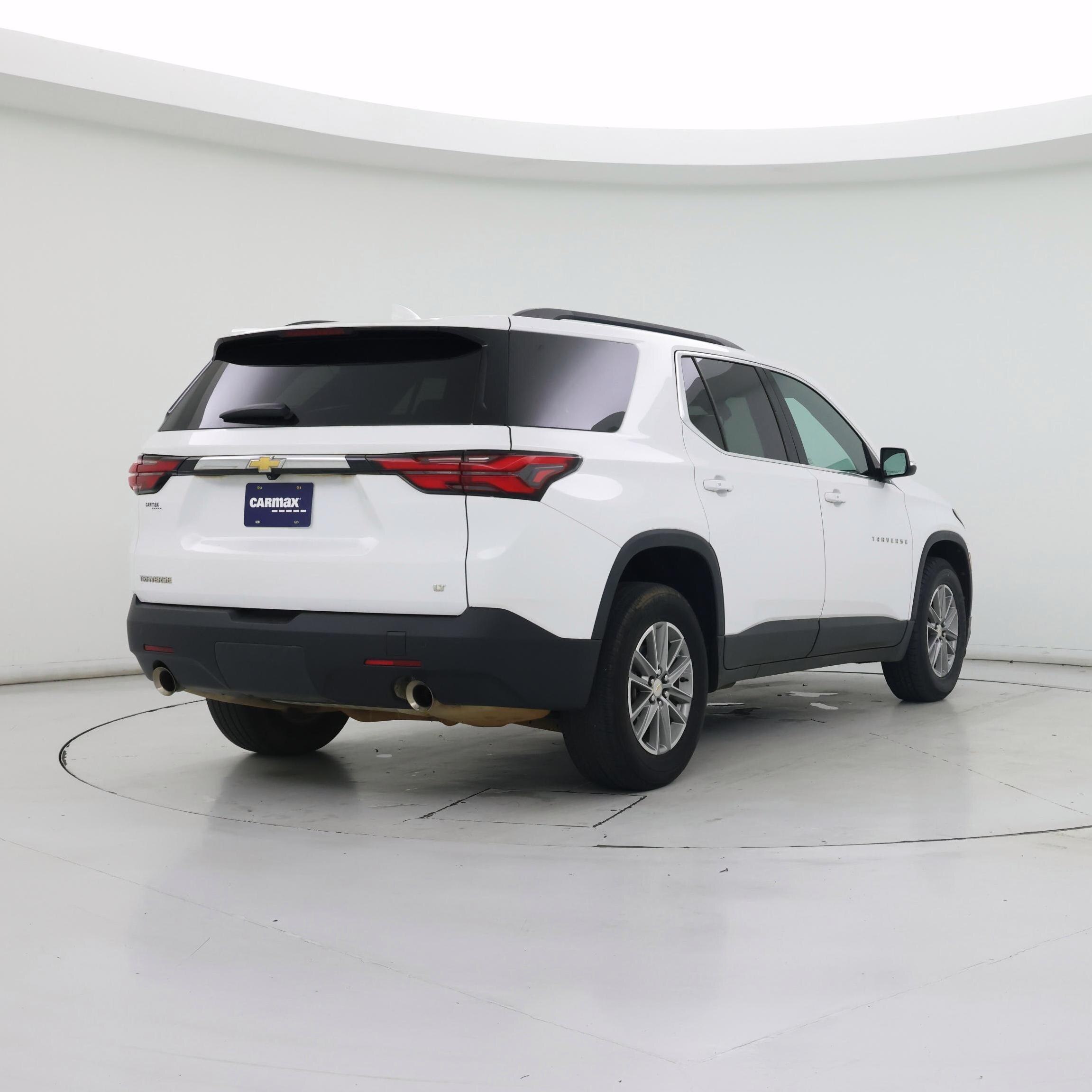 Thumbnail: 2023 Chevrolet Traverse - 8