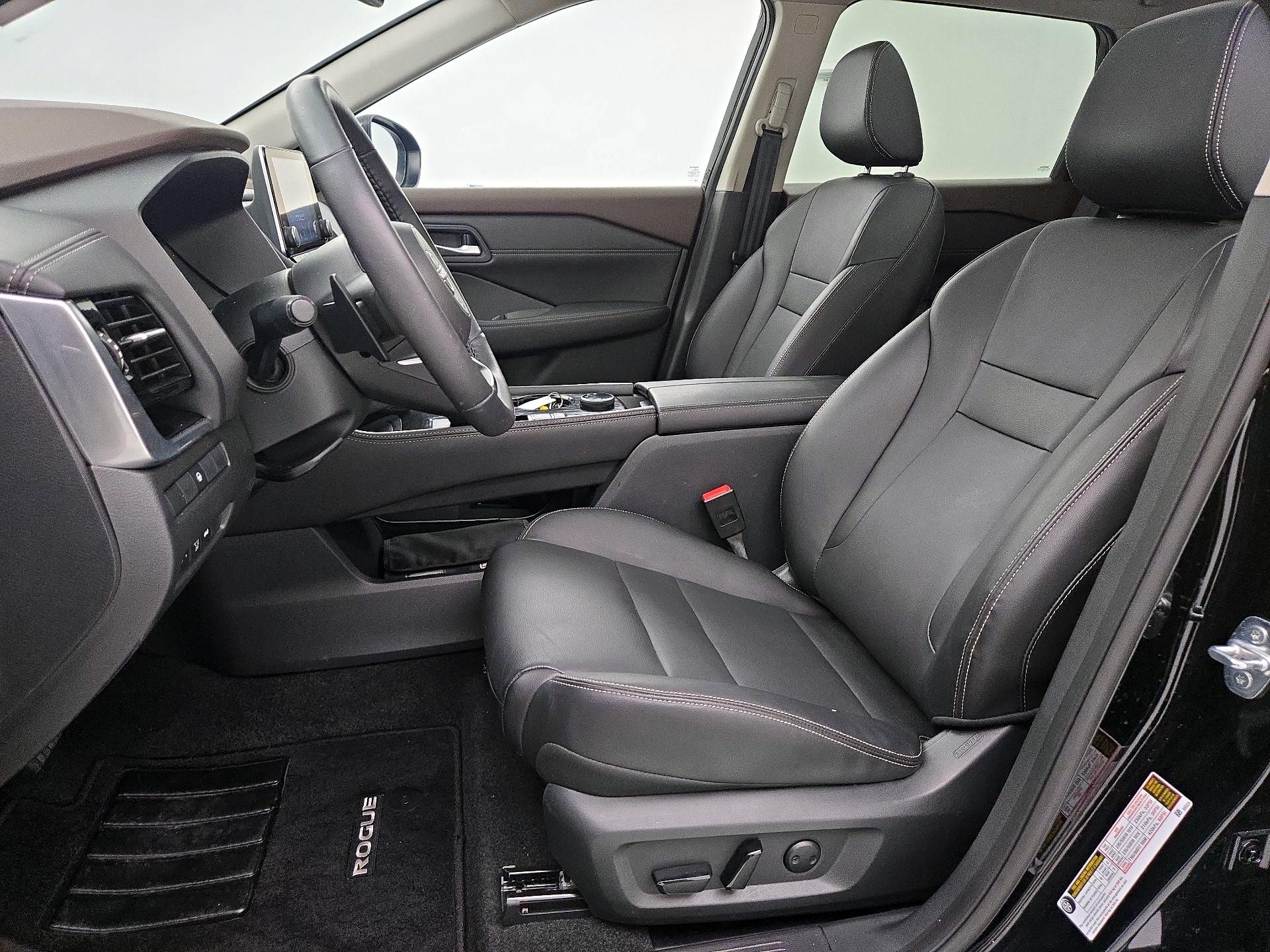 Thumbnail: 2023 Nissan Rogue - 11