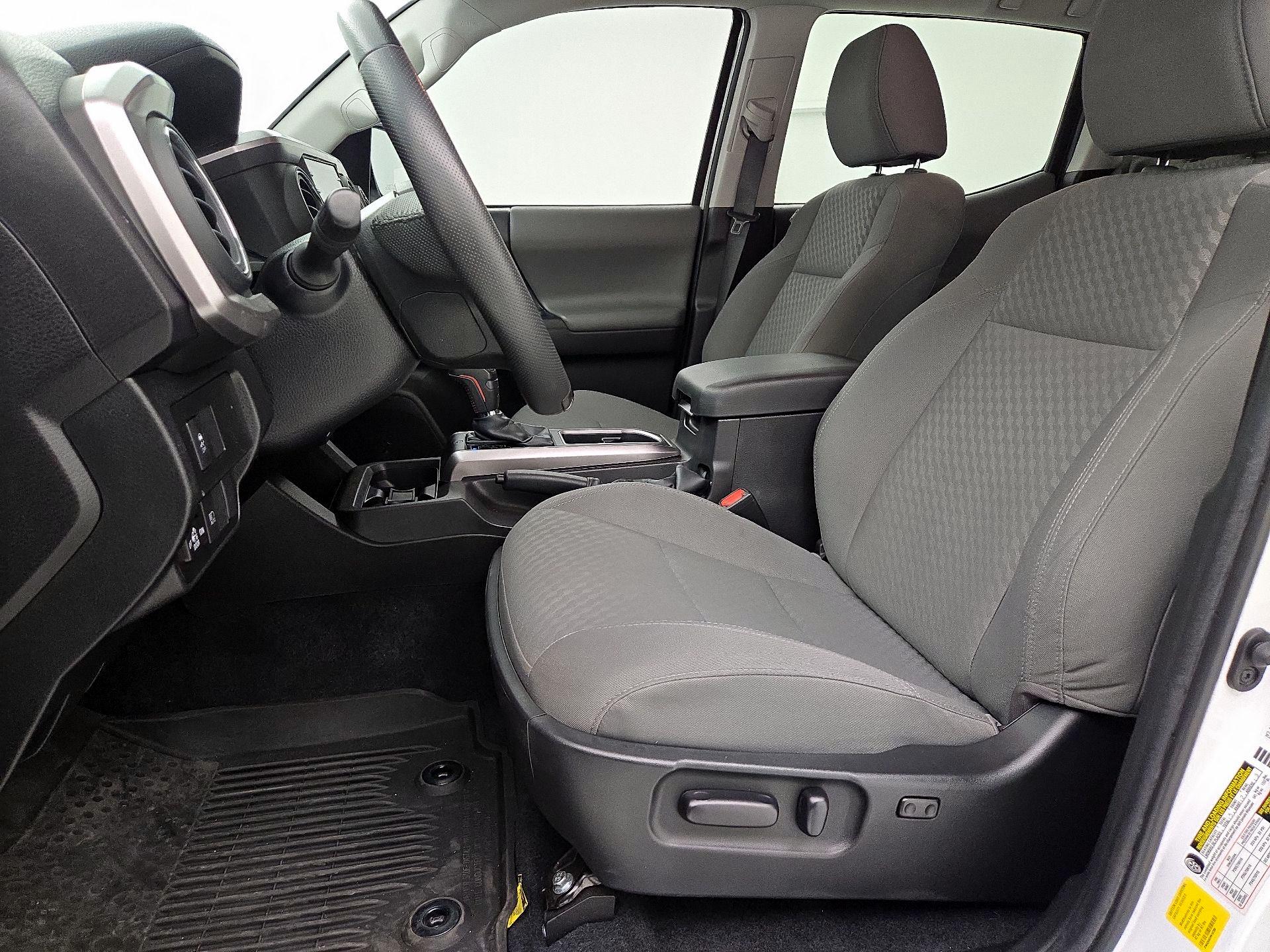 Thumbnail: 2023 Toyota Tacoma - 11