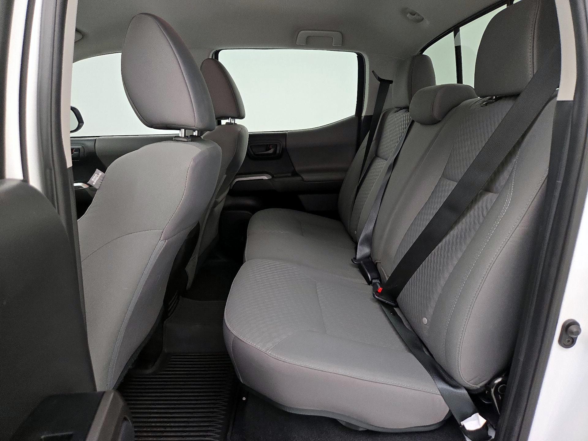 Thumbnail: 2023 Toyota Tacoma - 19