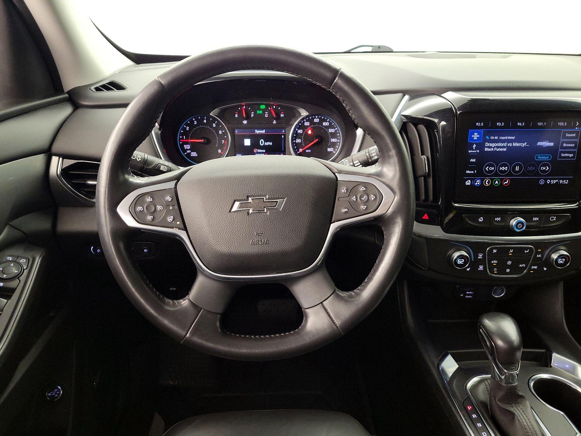 Thumbnail: 2021 Chevrolet Traverse - 10