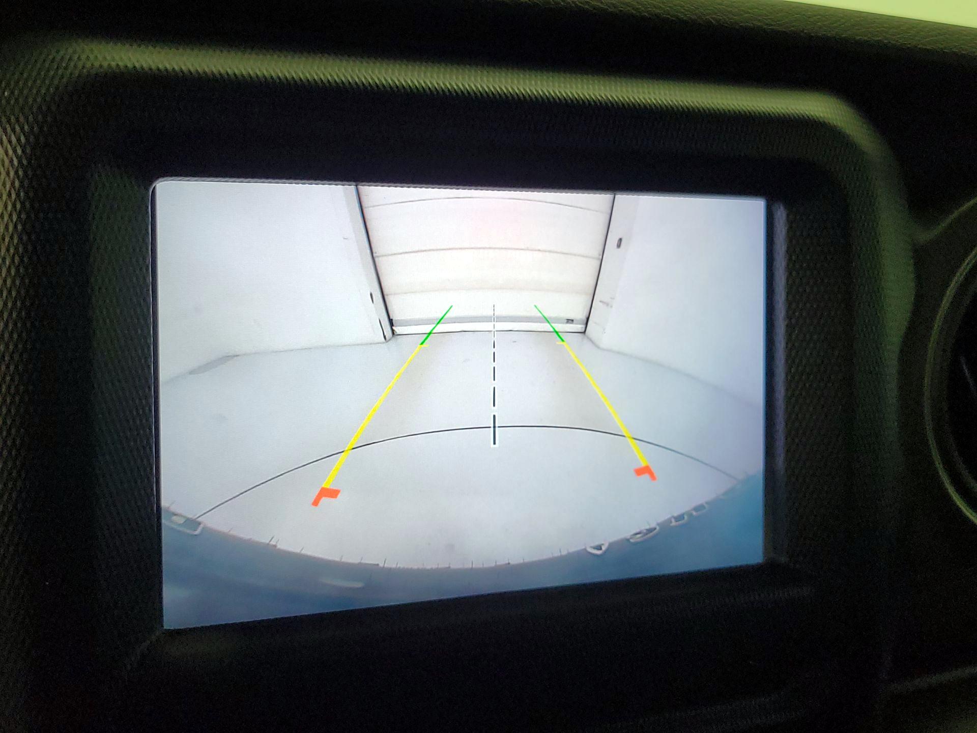 Thumbnail: 2022 Jeep Wrangler - 14