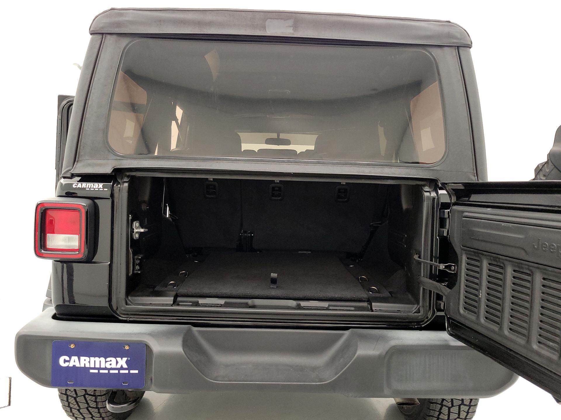 Thumbnail: 2022 Jeep Wrangler - 20