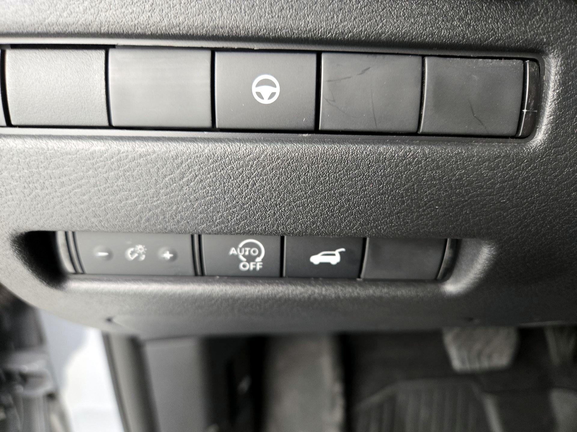 Thumbnail: 2023 Nissan Rogue - 13