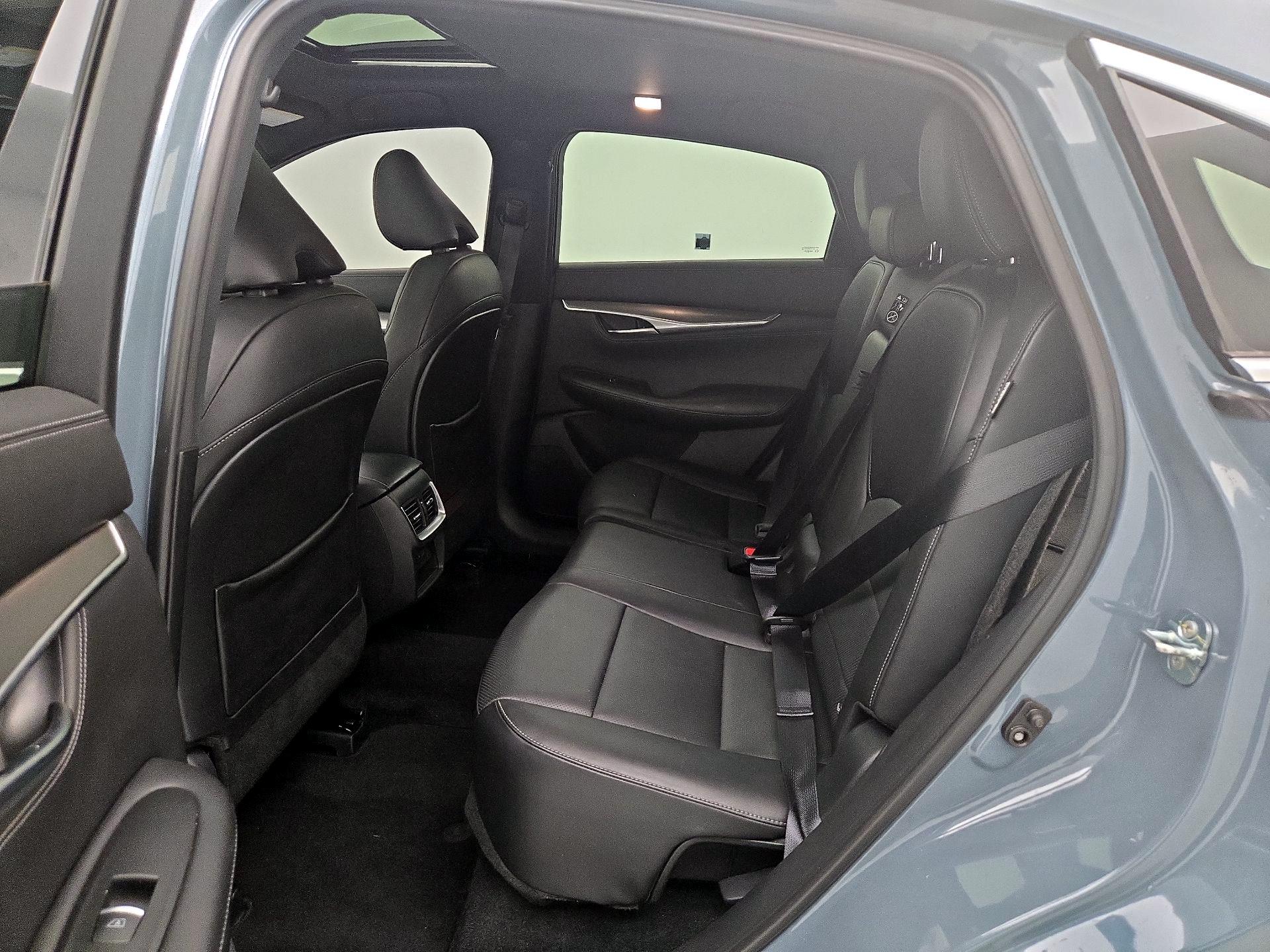 Thumbnail: 2023 INFINITI QX55 - 20