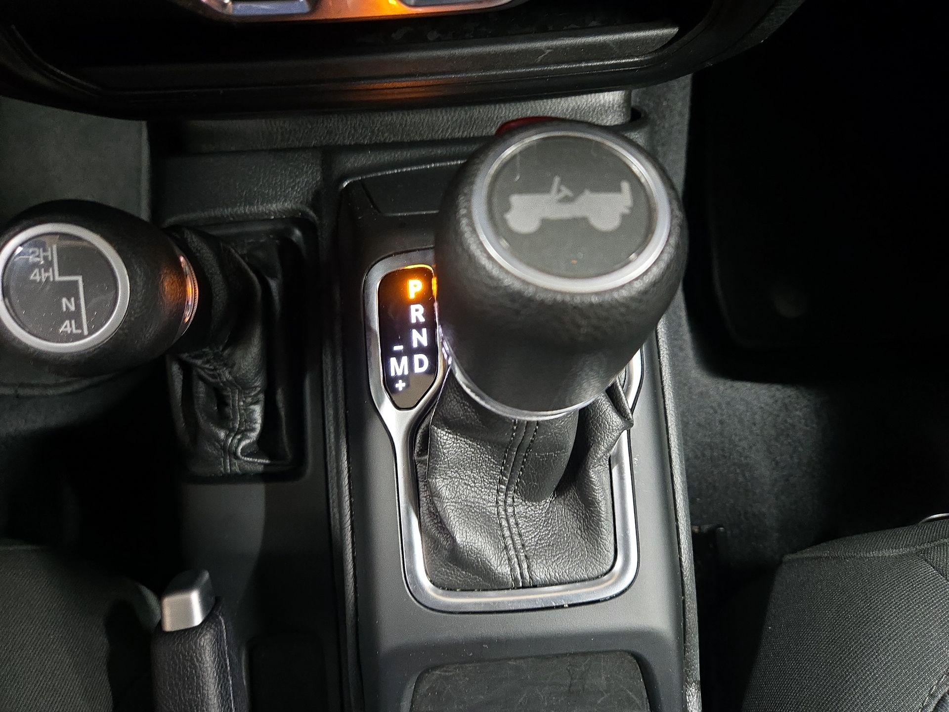 Thumbnail: 2021 Jeep Wrangler - 17