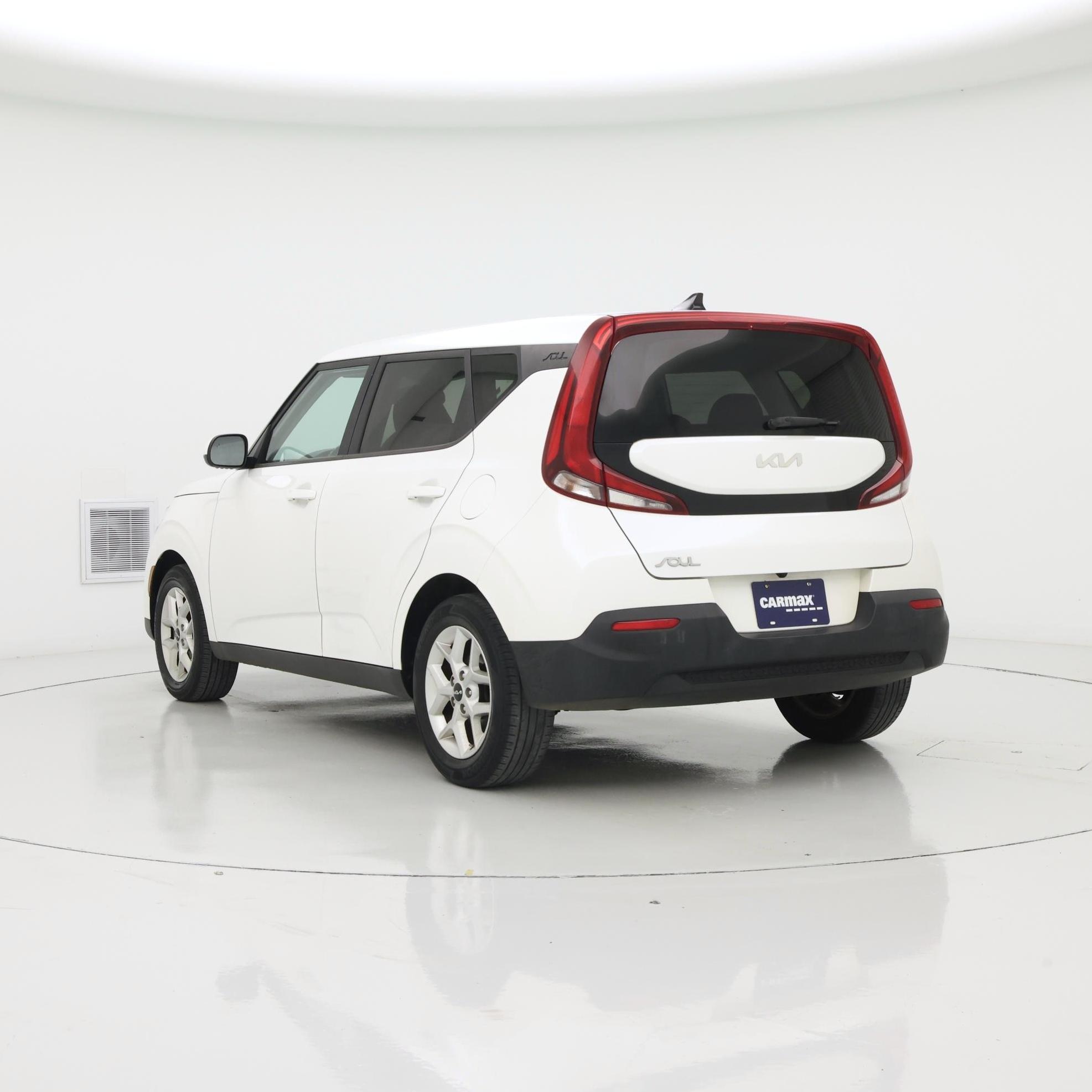 Thumbnail: 2022 Kia Soul - 2