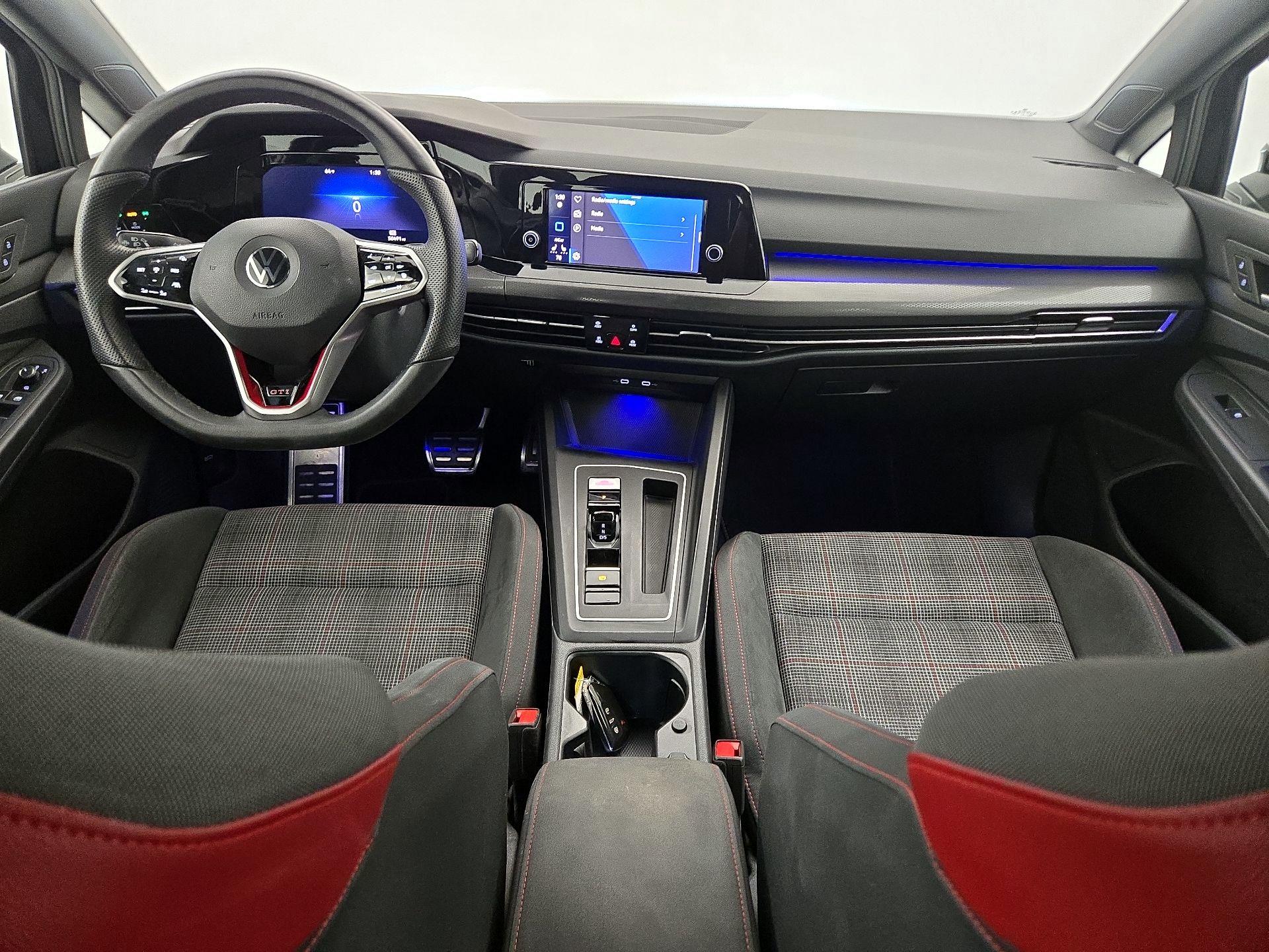 Thumbnail: 2022 Volkswagen Golf - 9