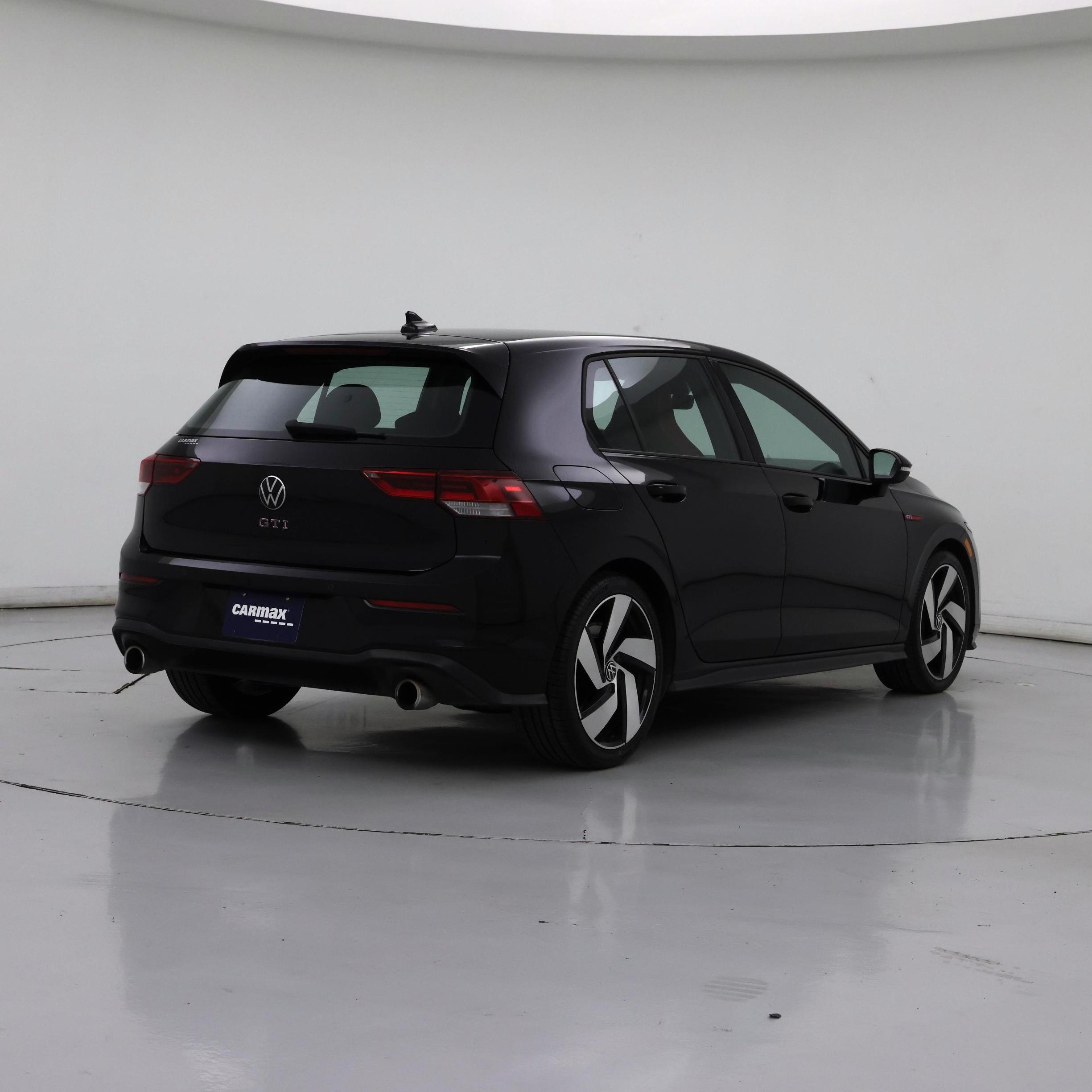 Thumbnail: 2022 Volkswagen Golf - 8