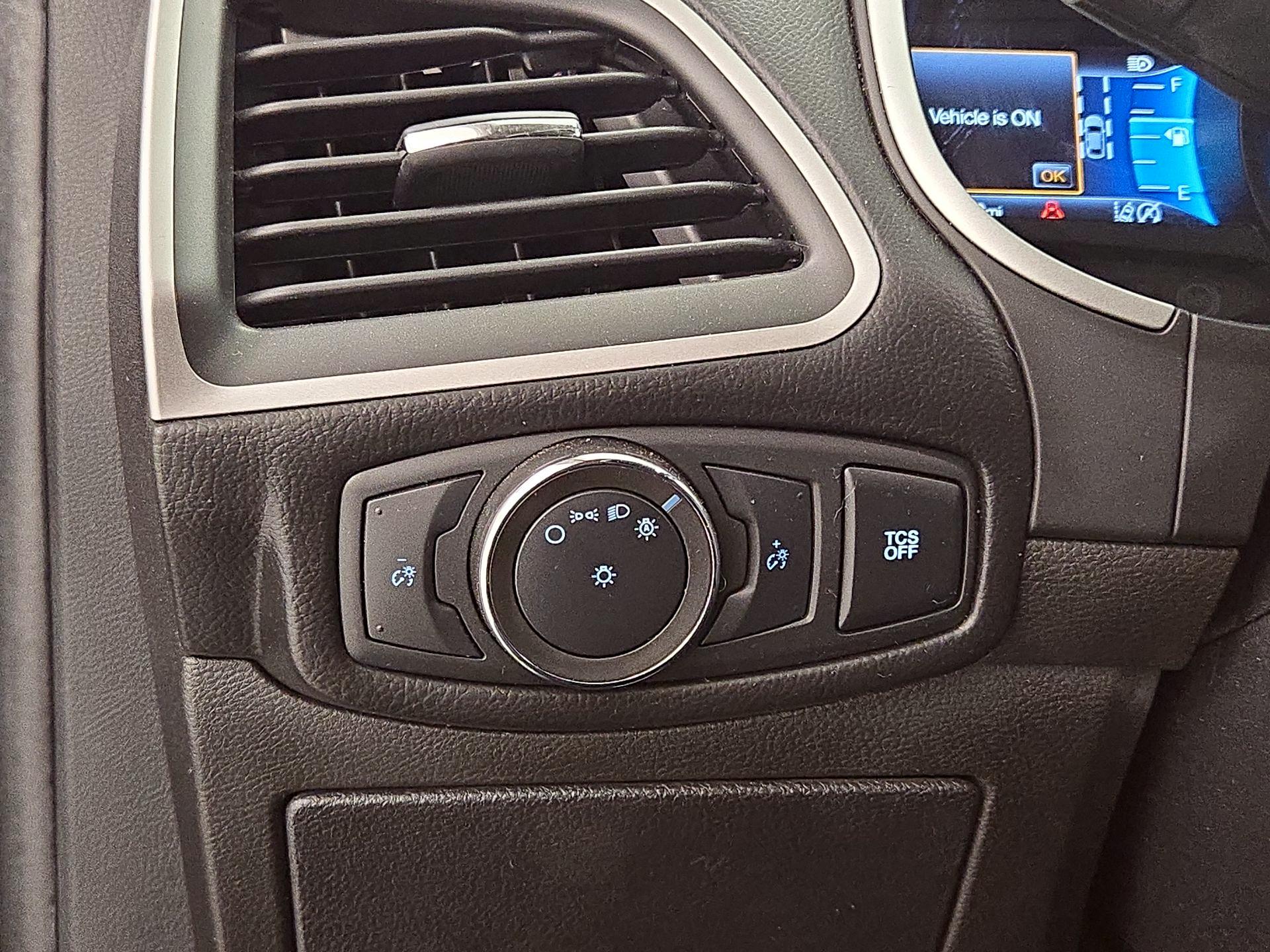 Thumbnail: 2021 Ford Edge - 13