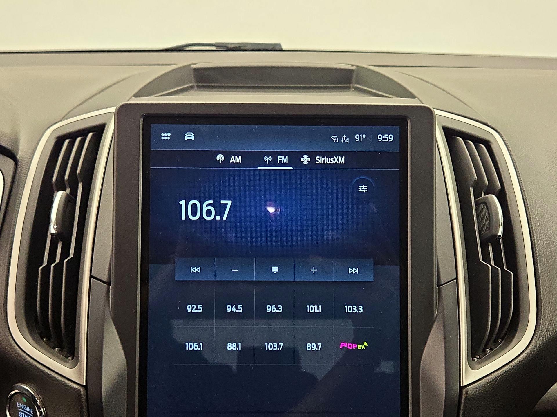 Thumbnail: 2021 Ford Edge - 15