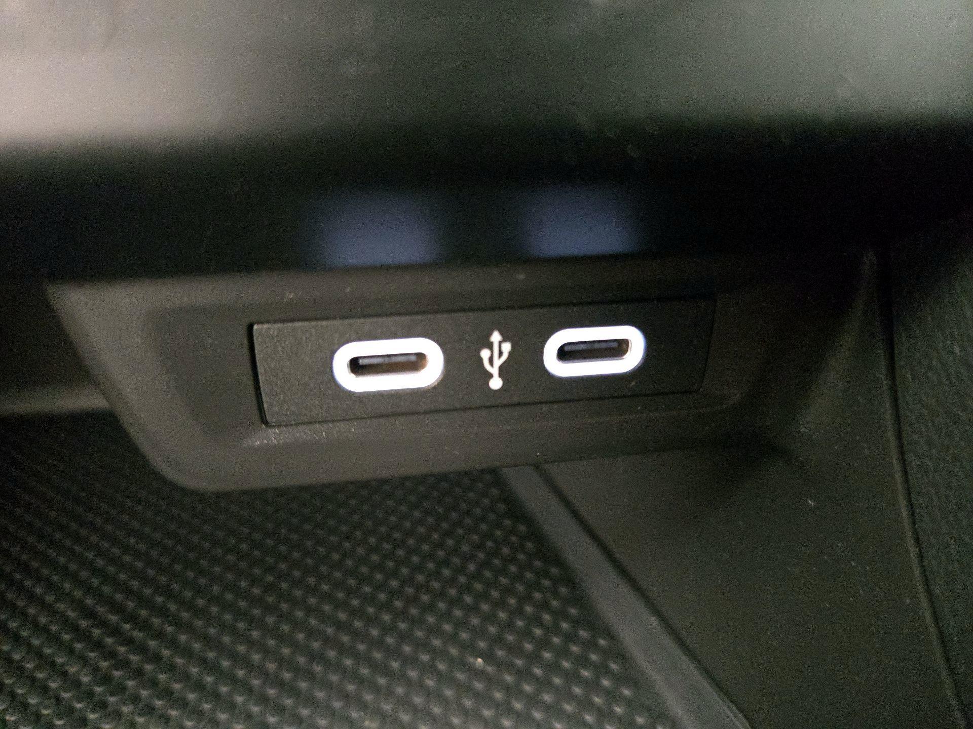 Thumbnail: 2024 Volkswagen Jetta - 18