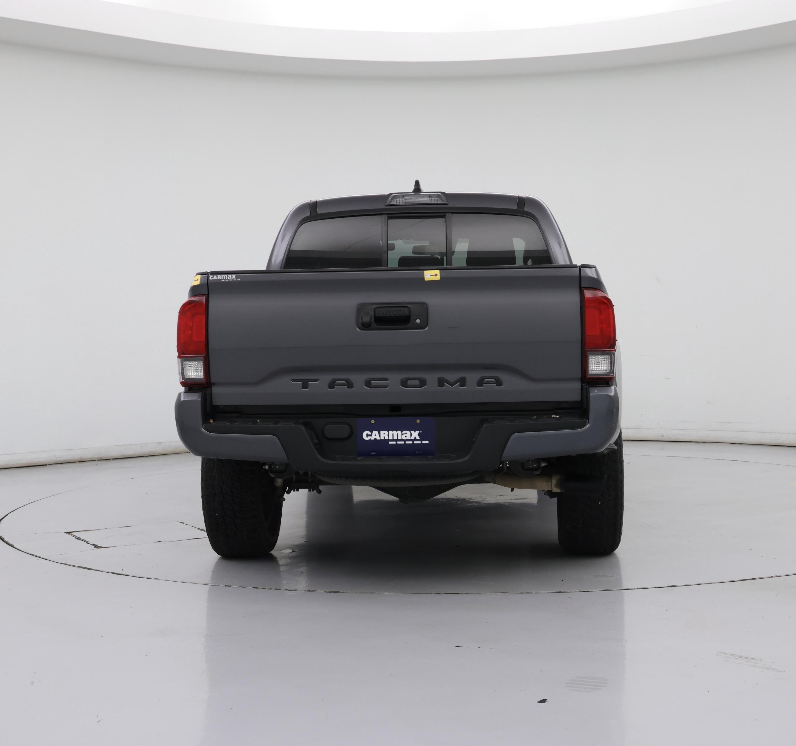 Thumbnail: 2021 Toyota Tacoma - 6