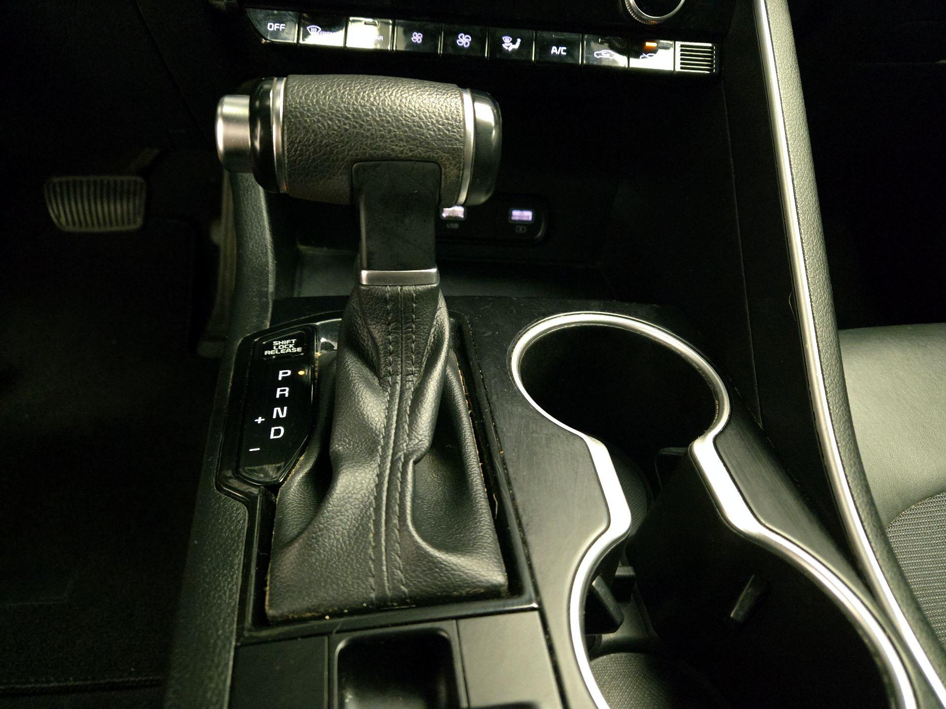 Thumbnail: 2022 Kia K5 - 18