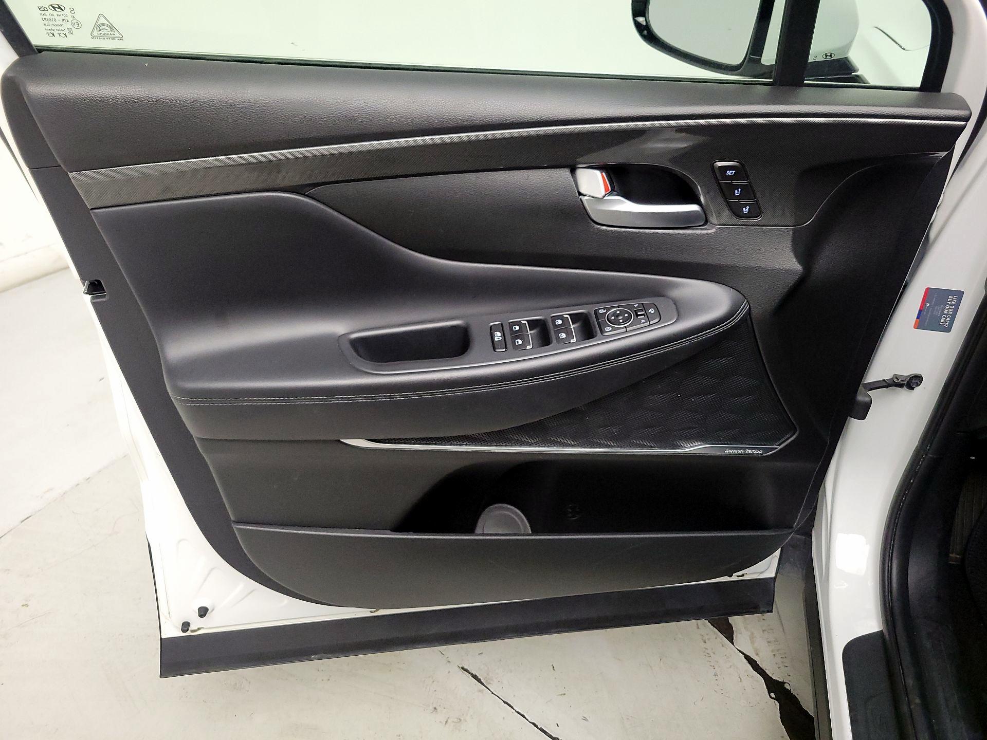 Thumbnail: 2023 Hyundai Santa Fe - 12